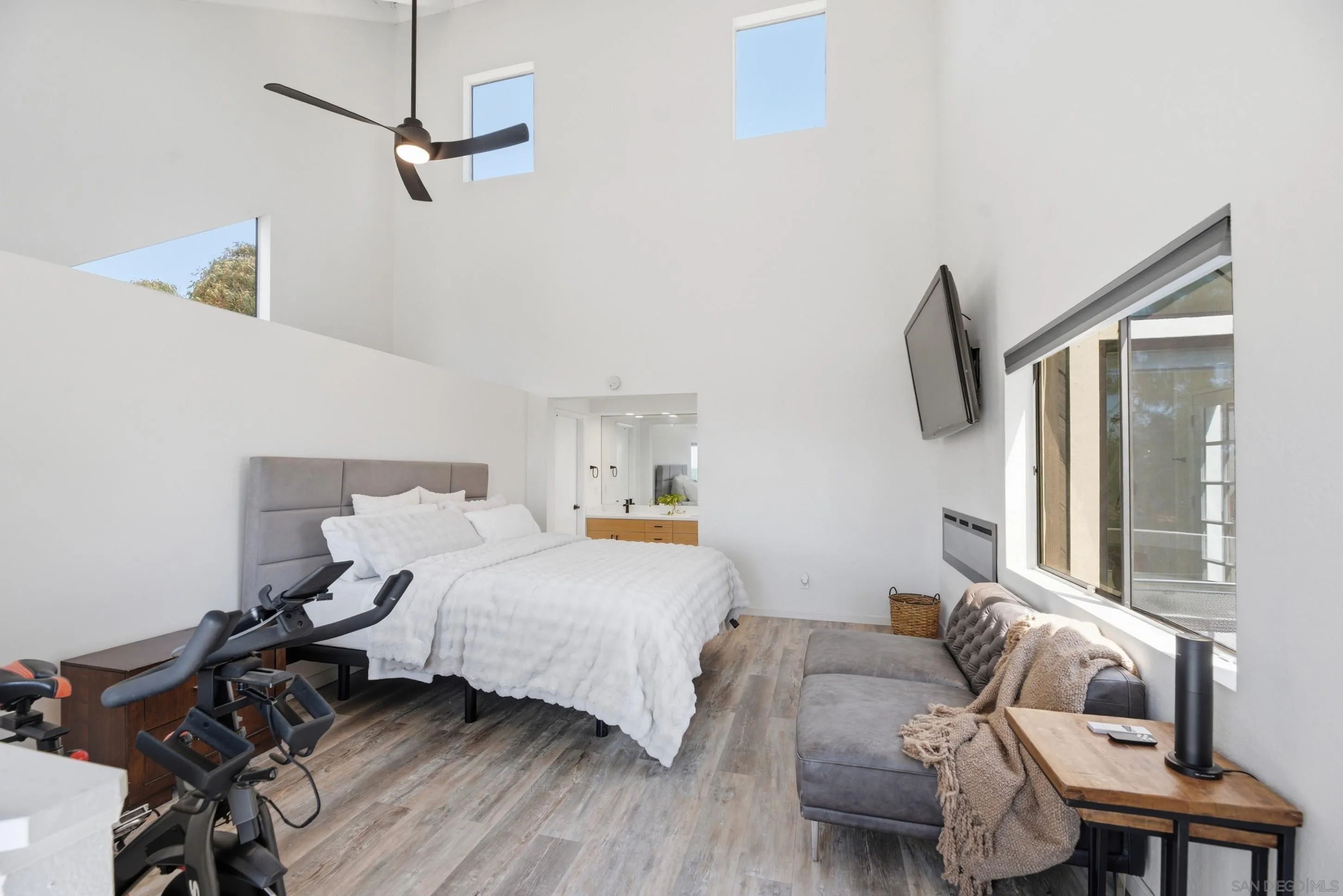 1539 San Miguel Ave