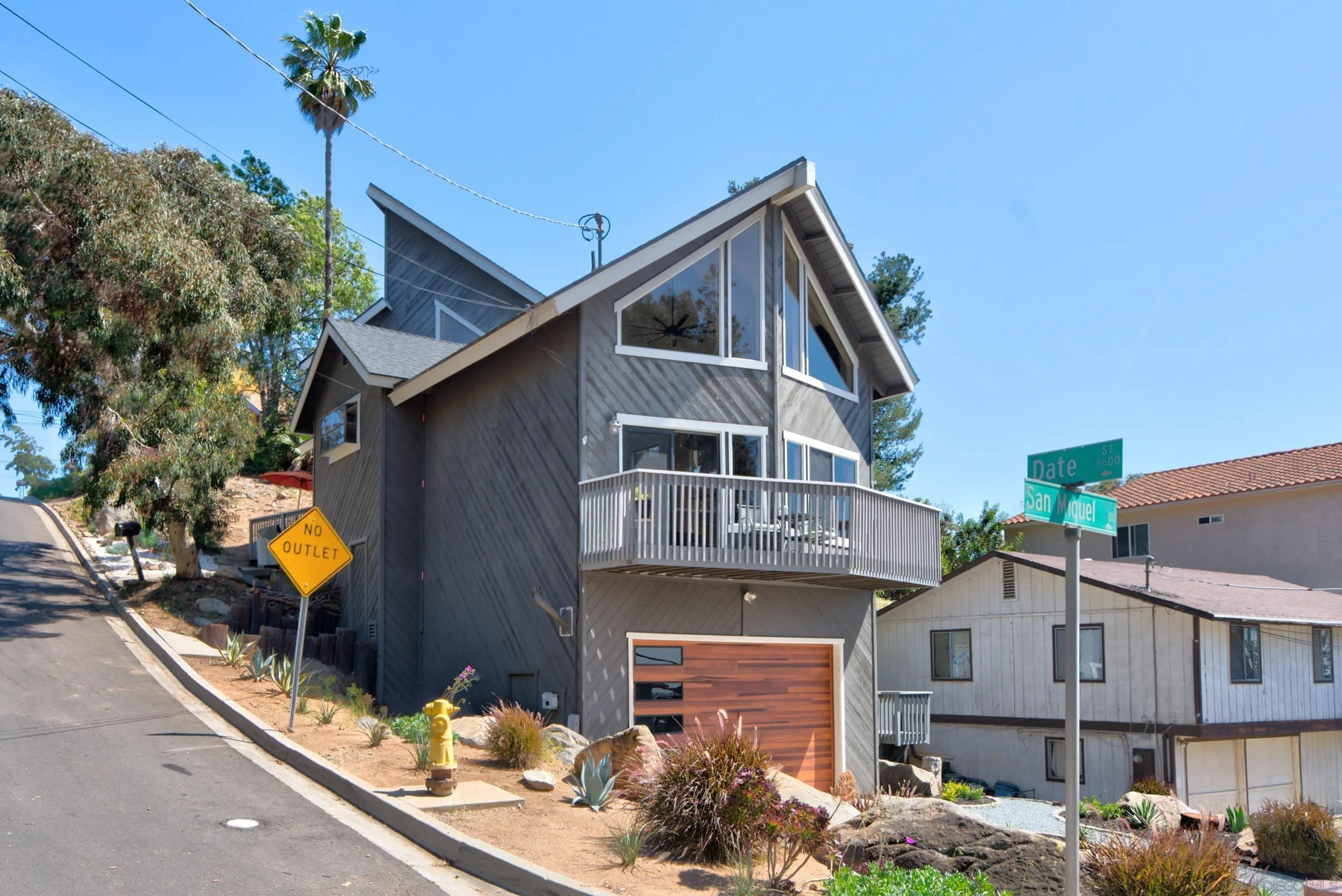 1539 San Miguel Ave