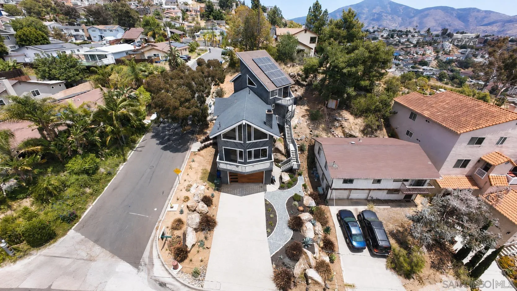 1539 San Miguel Ave