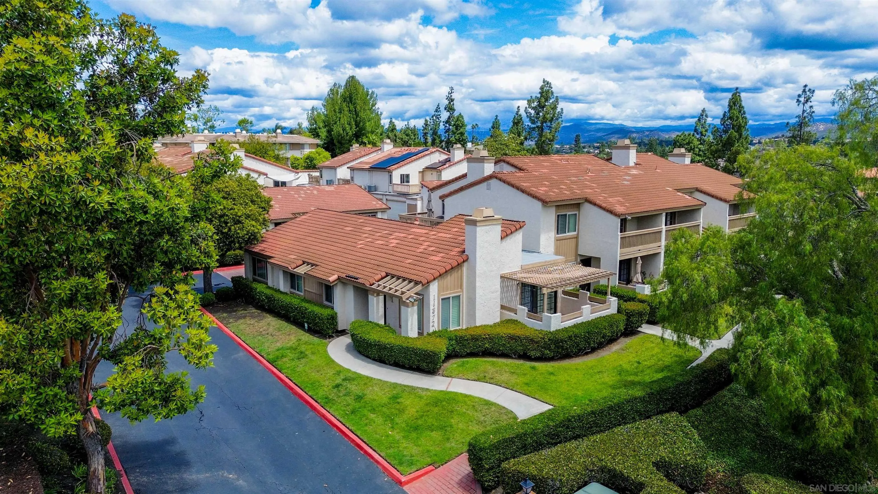 11872 Bernardo Terrace Unit A