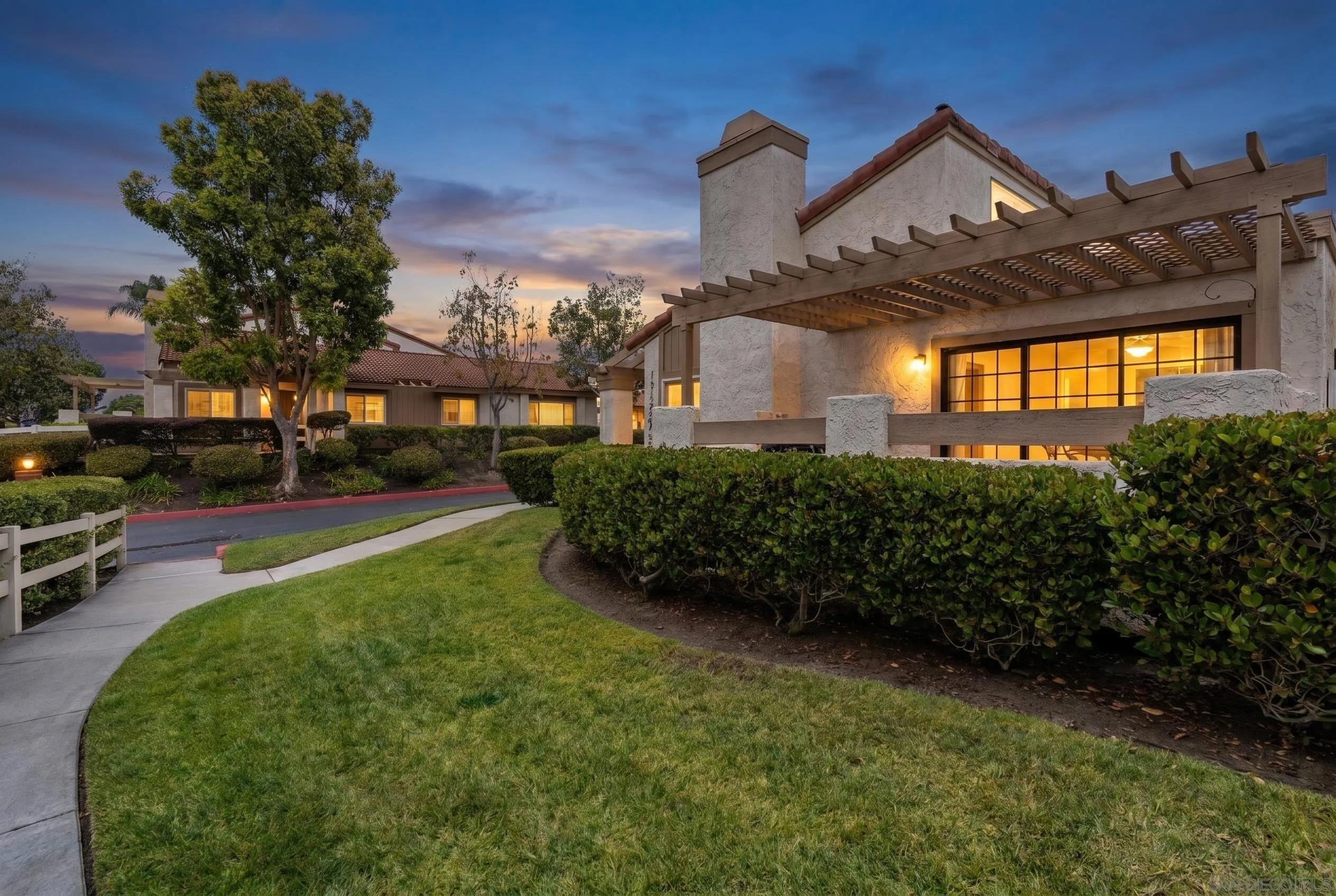 11872 Bernardo Terrace Unit A