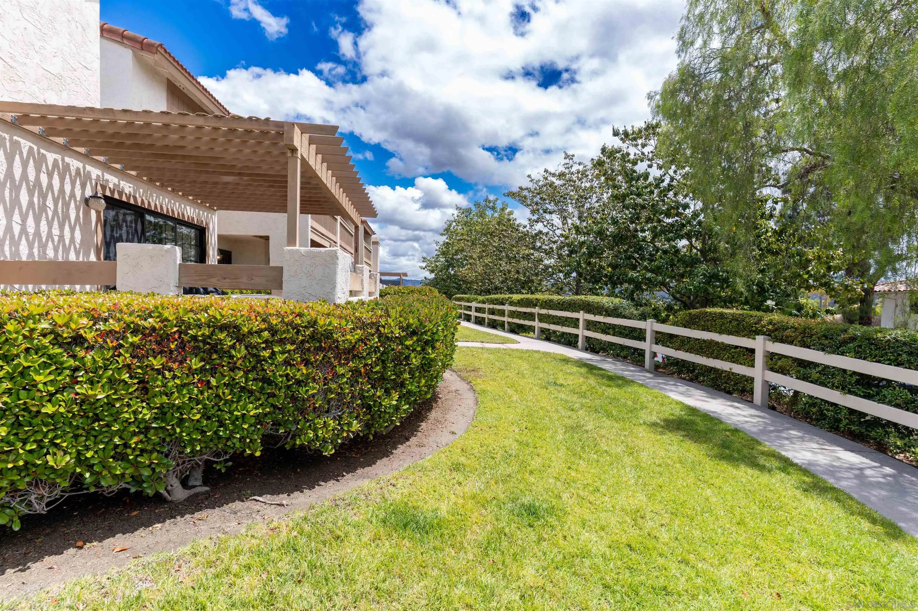 11872 Bernardo Terrace Unit A