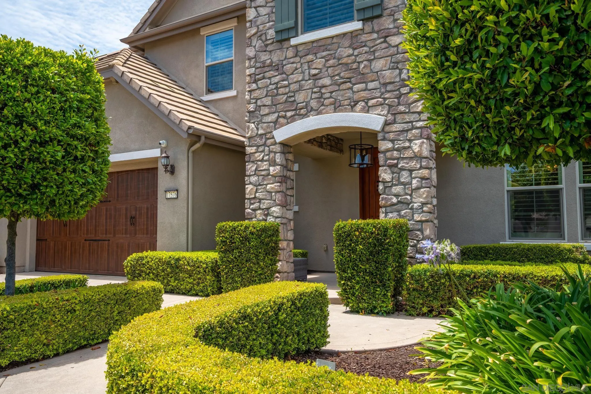 17576 Ralphs Ranch