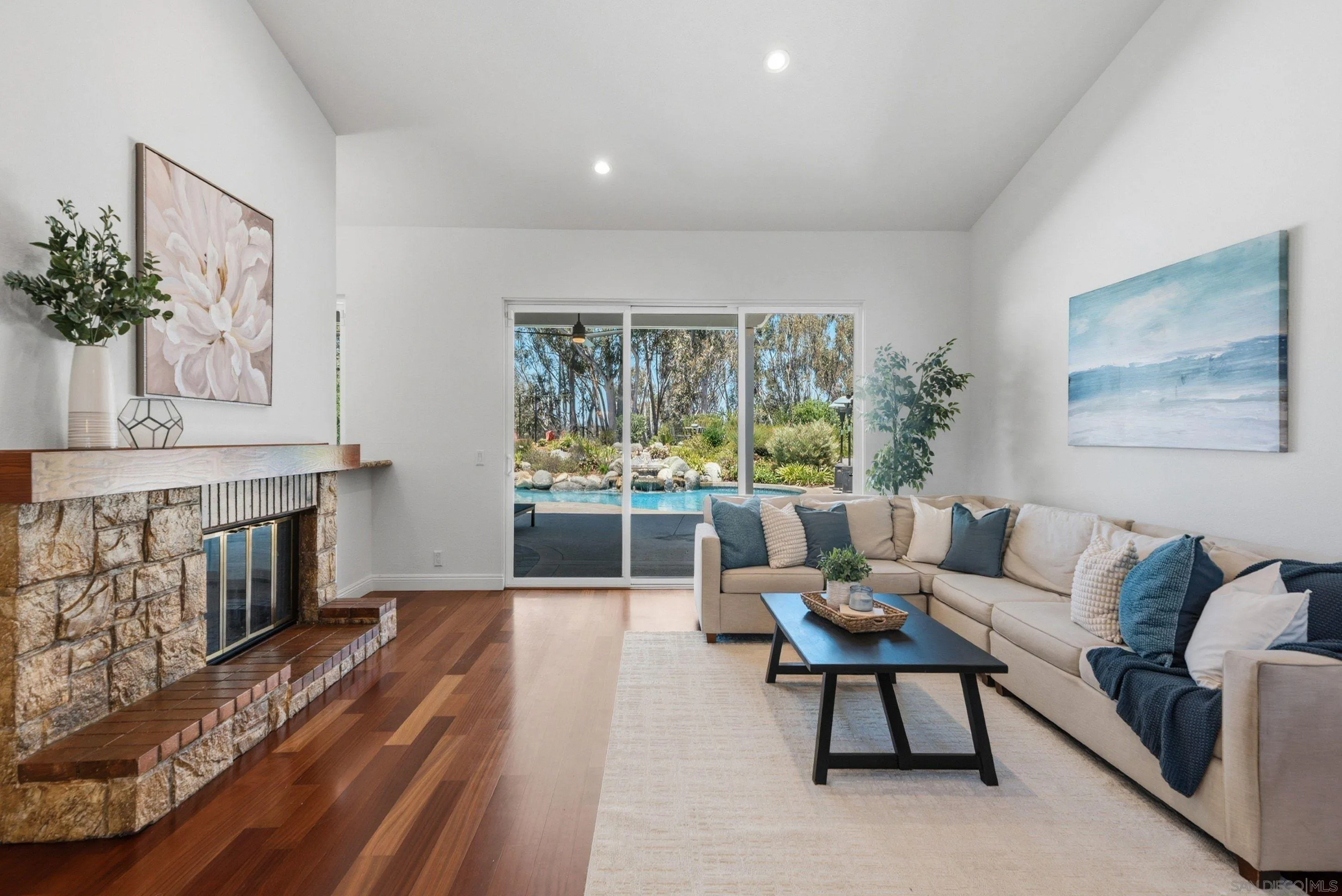 15964 Cumberland Drive