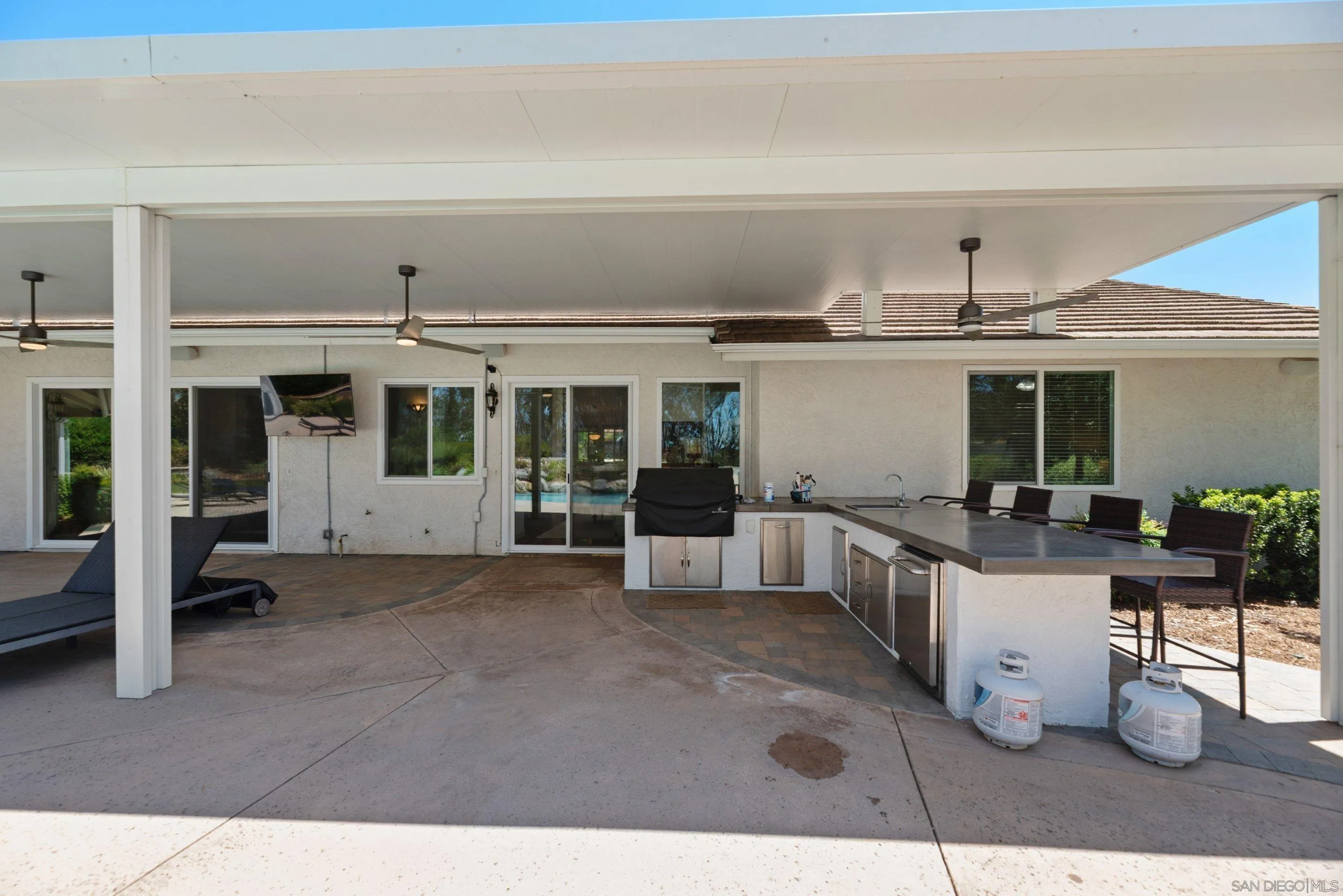 15964 Cumberland Drive