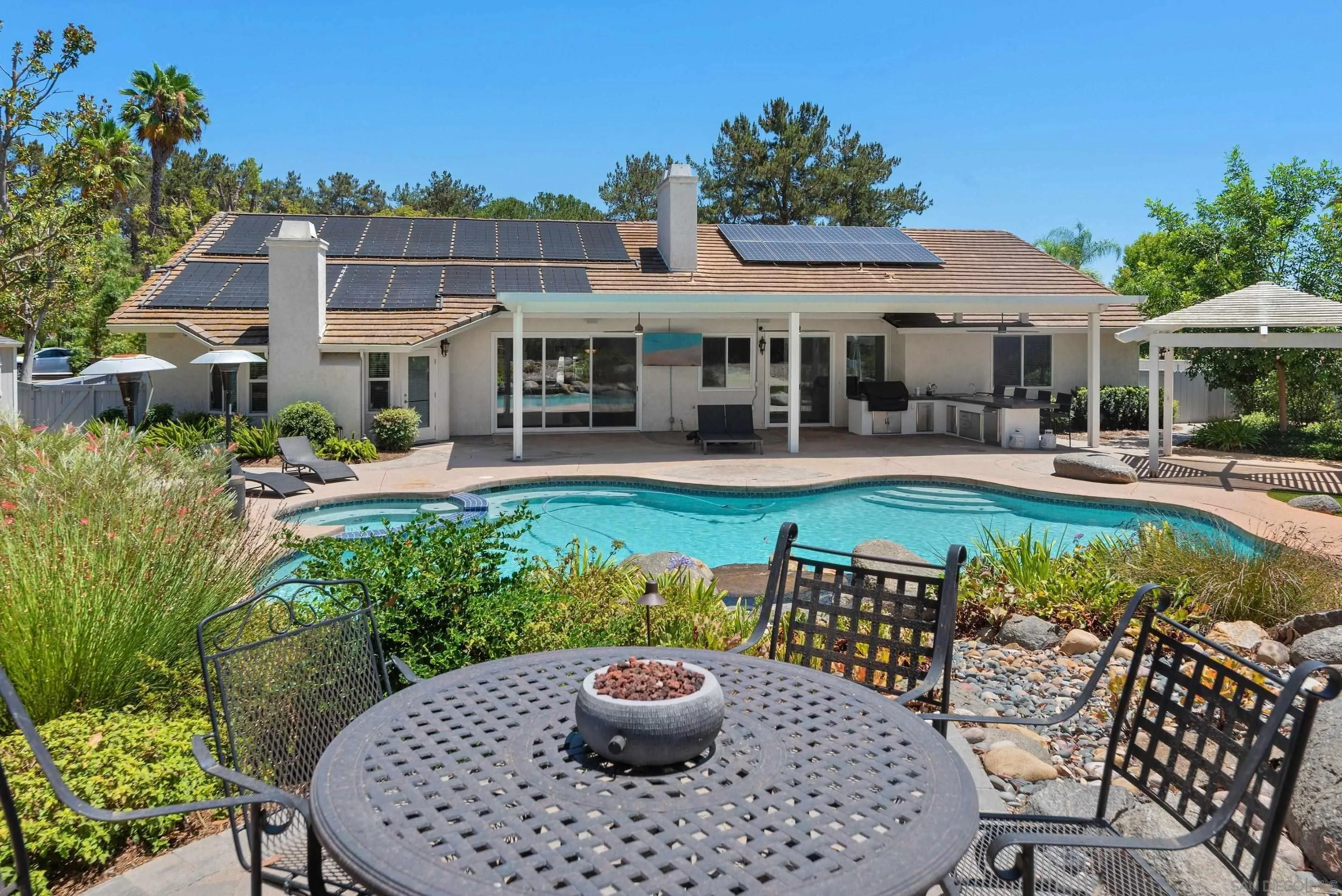 15964 Cumberland Drive
