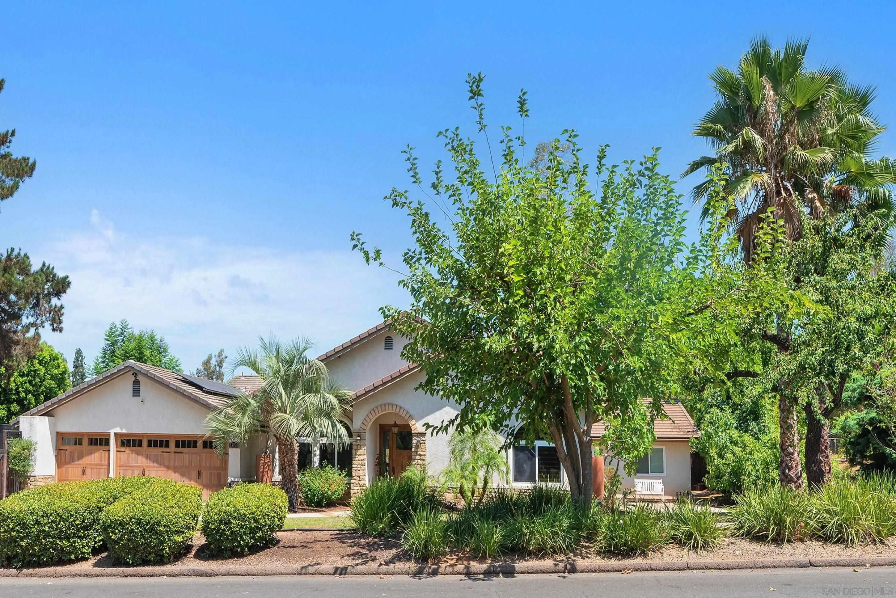 13126 Silver Saddle Ln