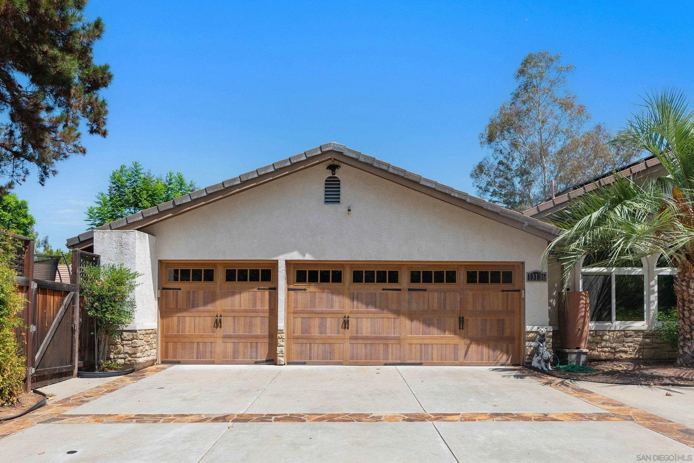 13126 Silver Saddle Ln