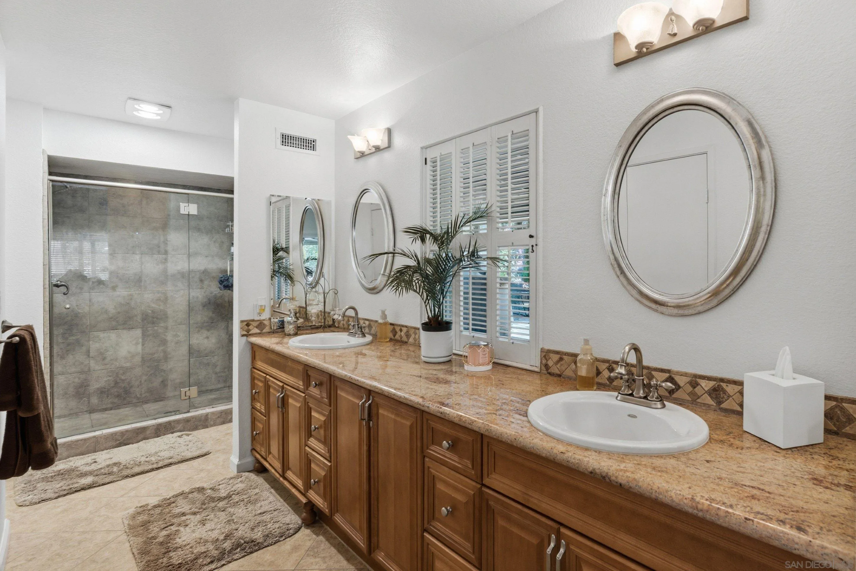 13126 Silver Saddle Ln