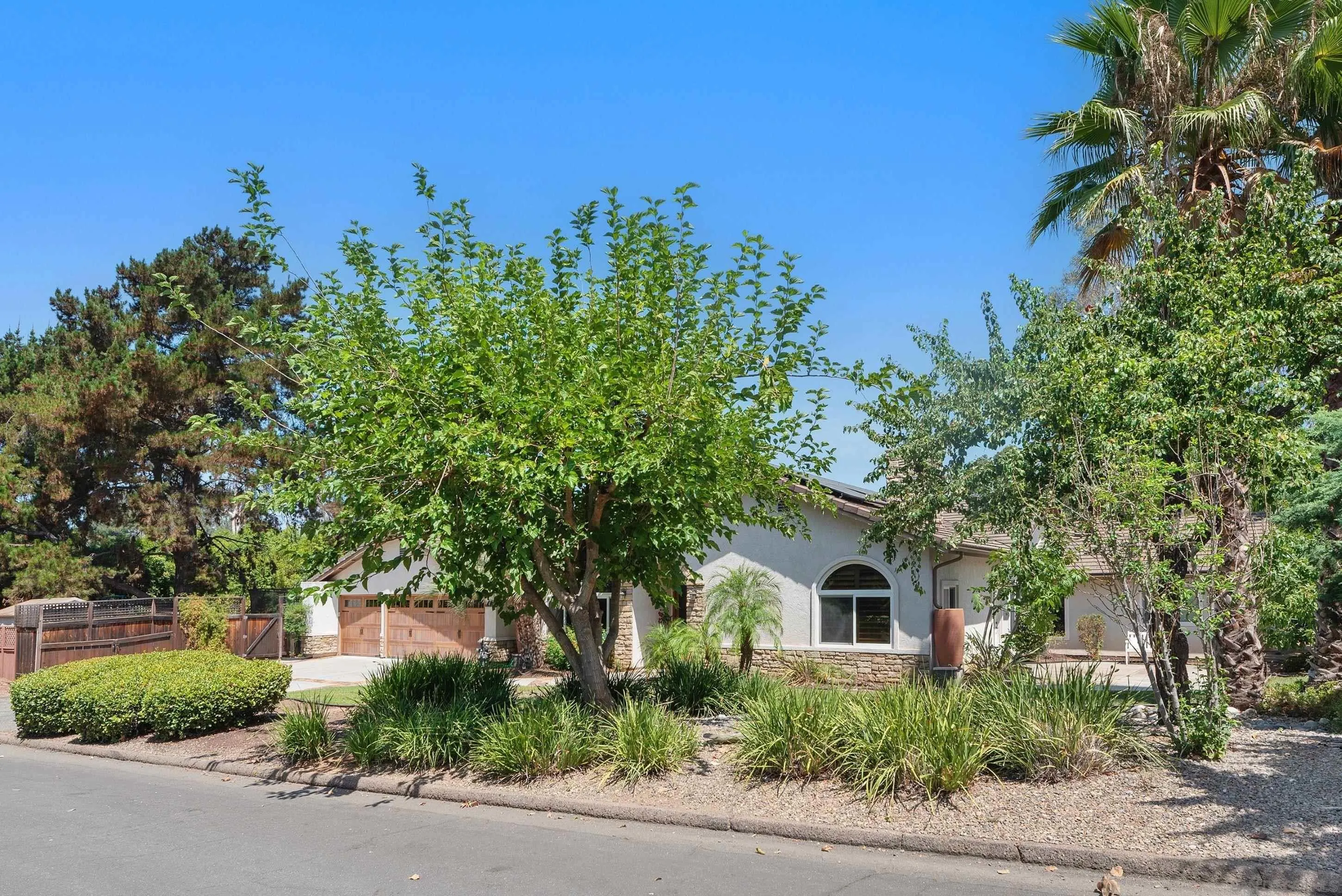 13126 Silver Saddle Ln