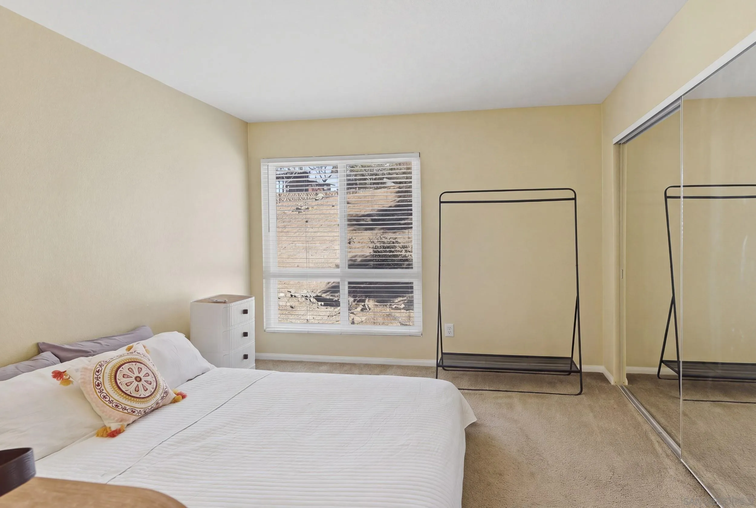 830 W Lincoln Ave Unit 273