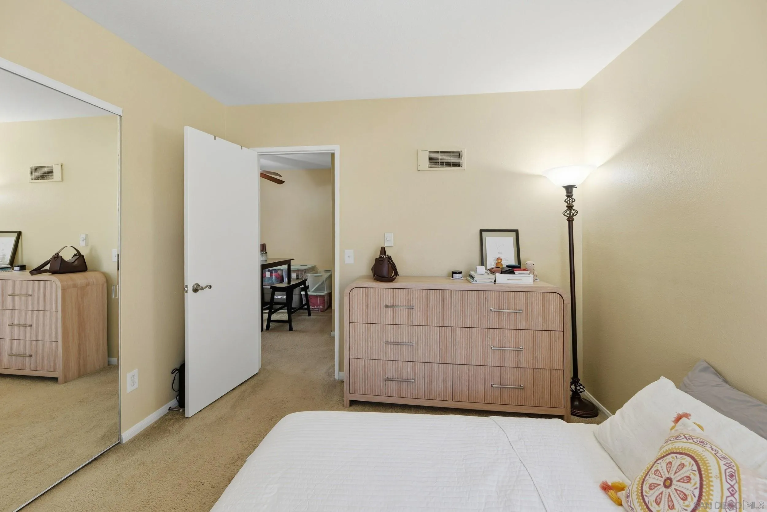 830 W Lincoln Ave Unit 273