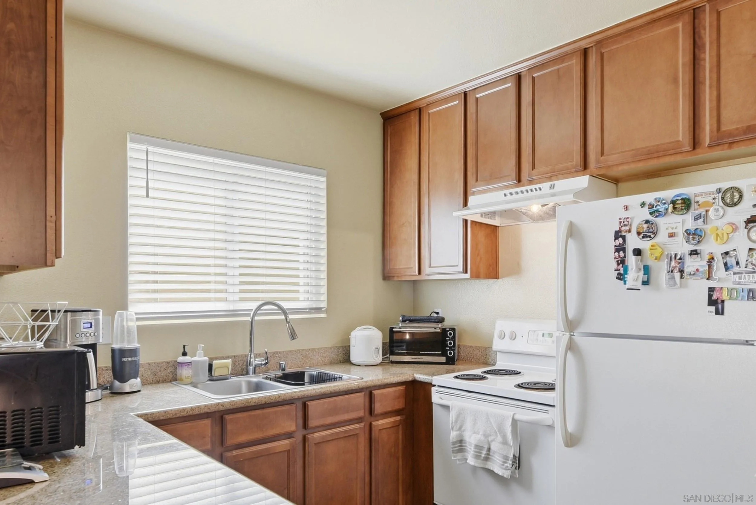 830 W Lincoln Ave Unit 273
