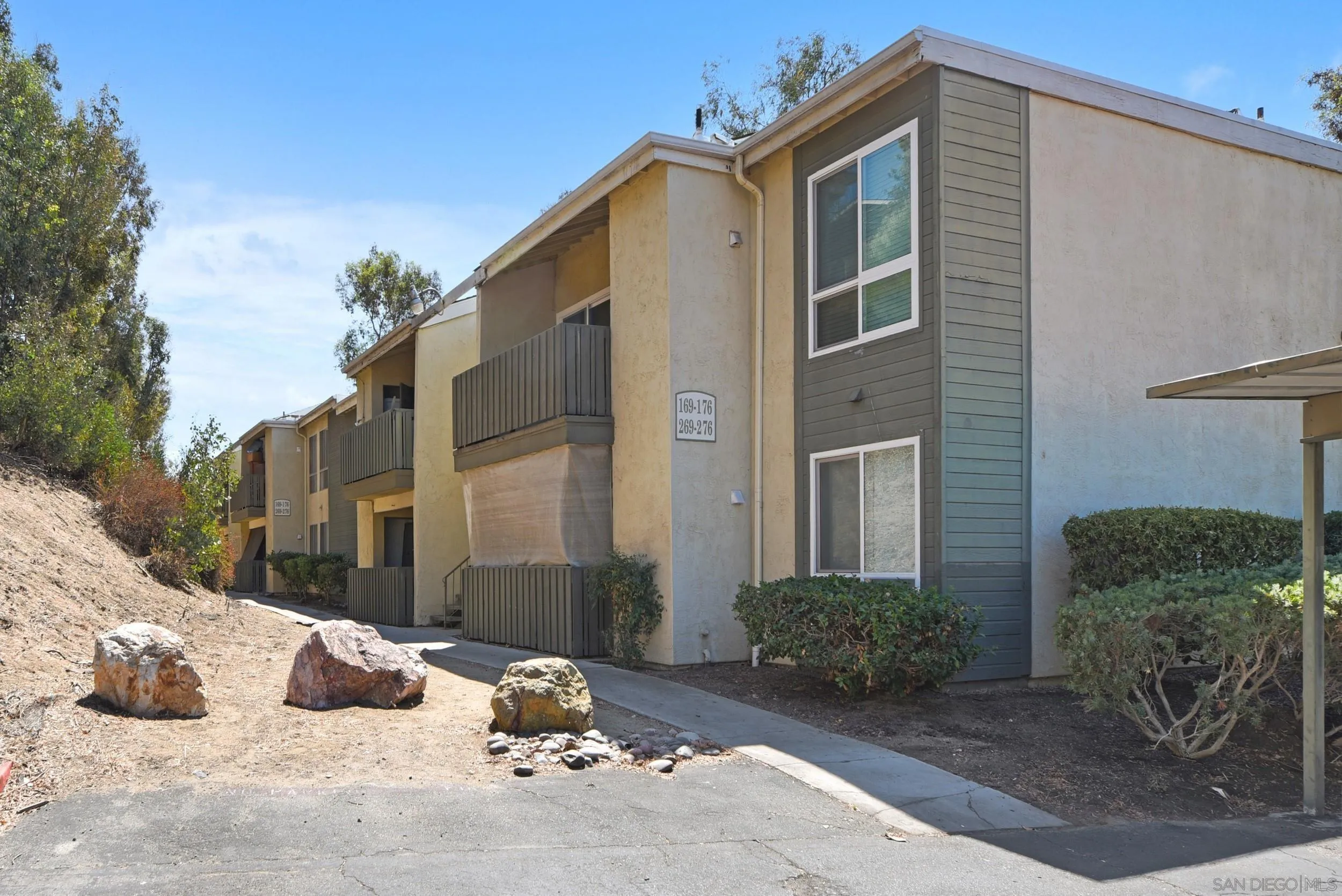 830 W Lincoln Ave Unit 273