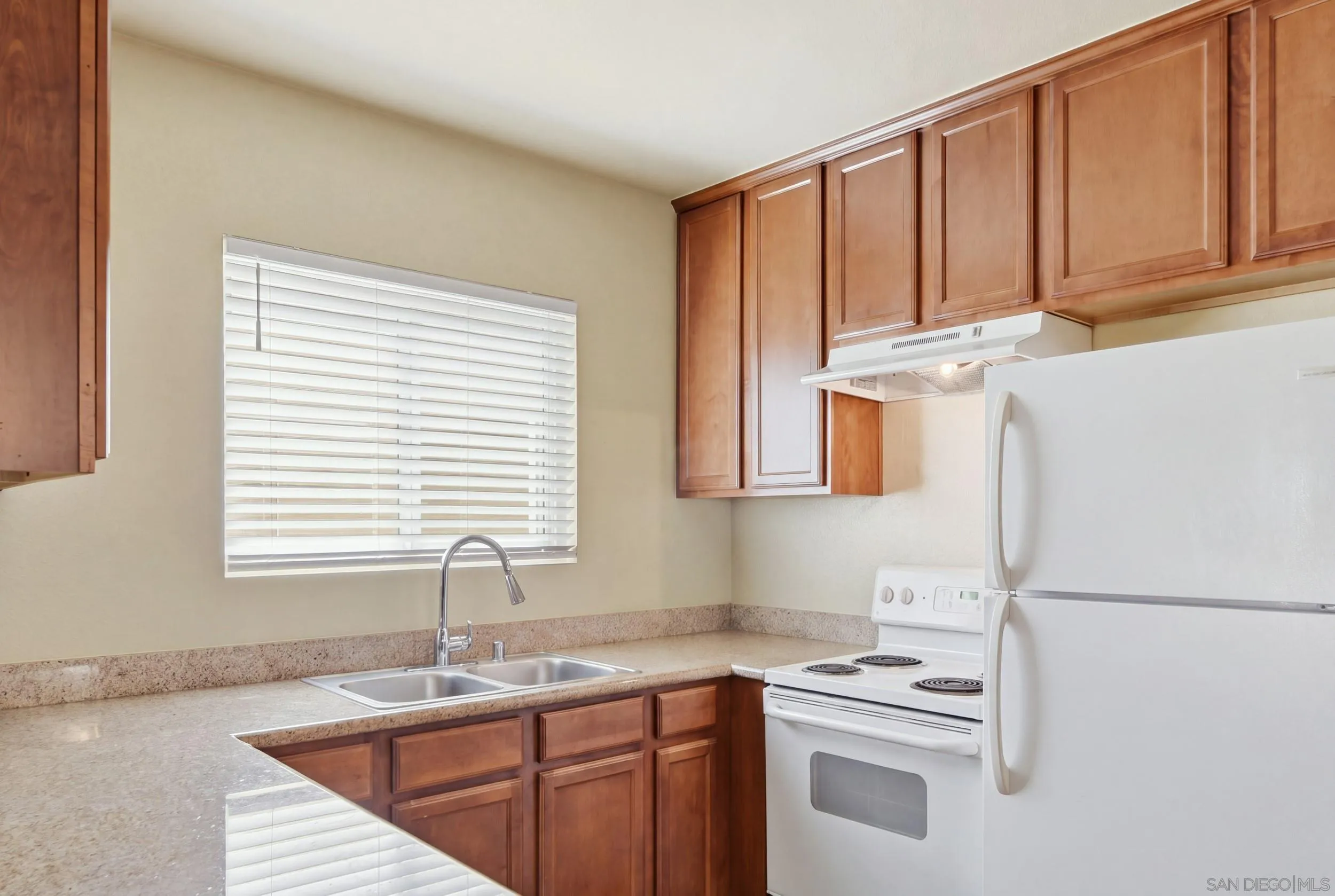 830 W Lincoln Ave Unit 273
