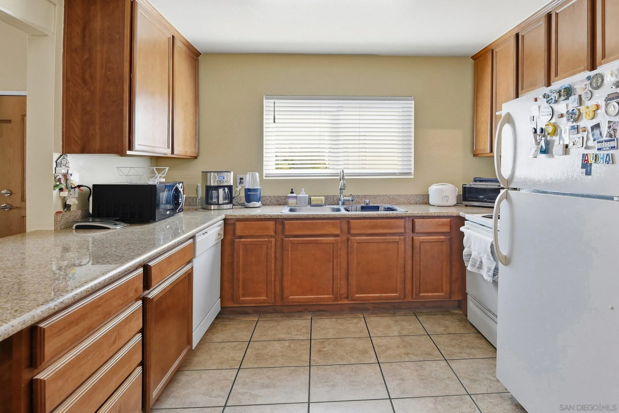 830 W Lincoln Ave Unit 273