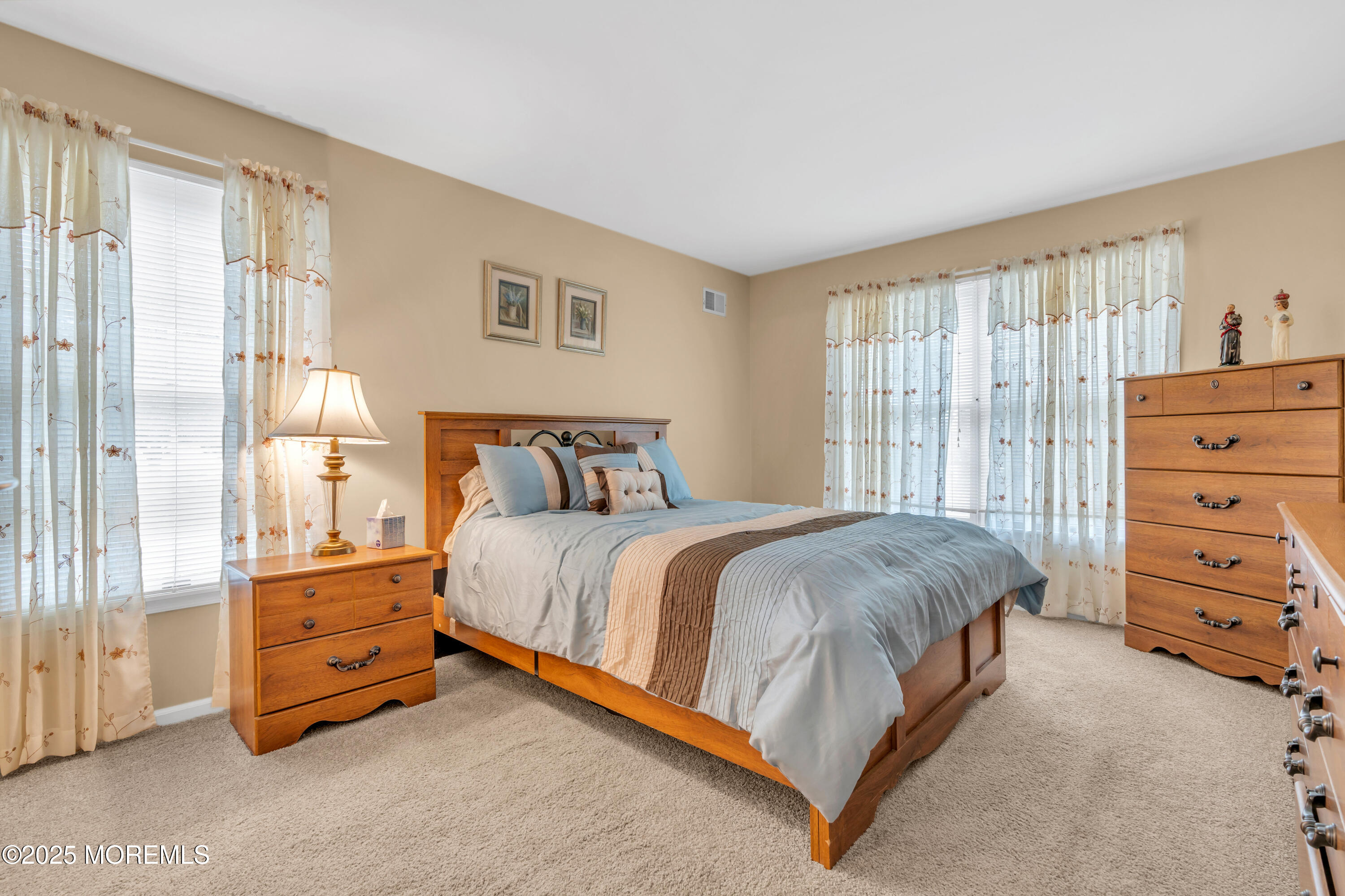 1480 Essex Court