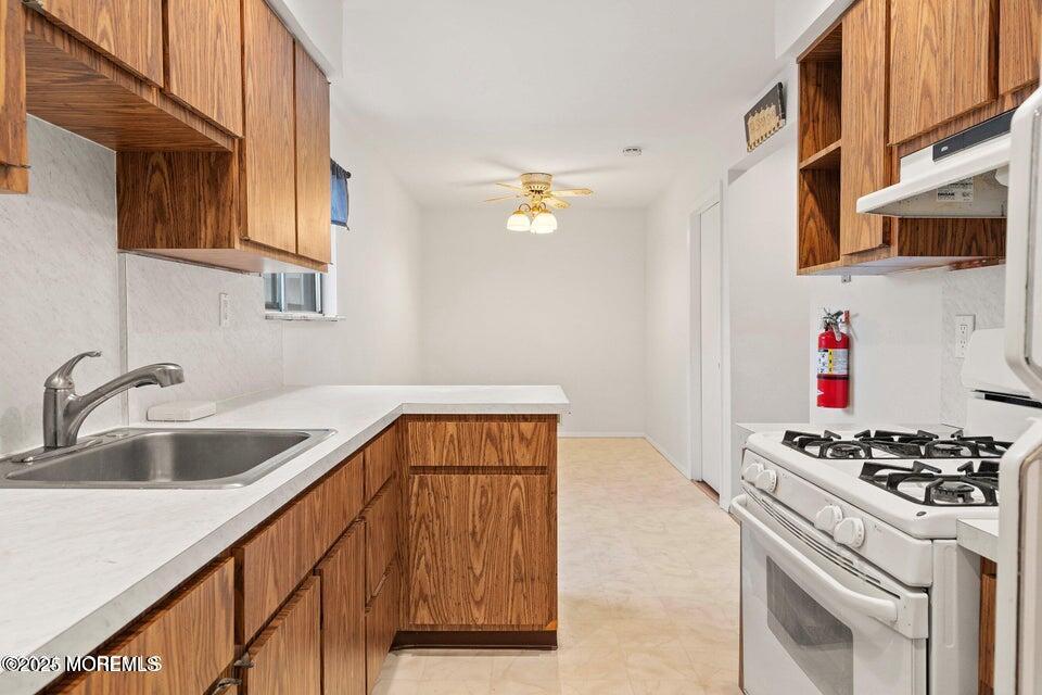 321 Lockheed Road
