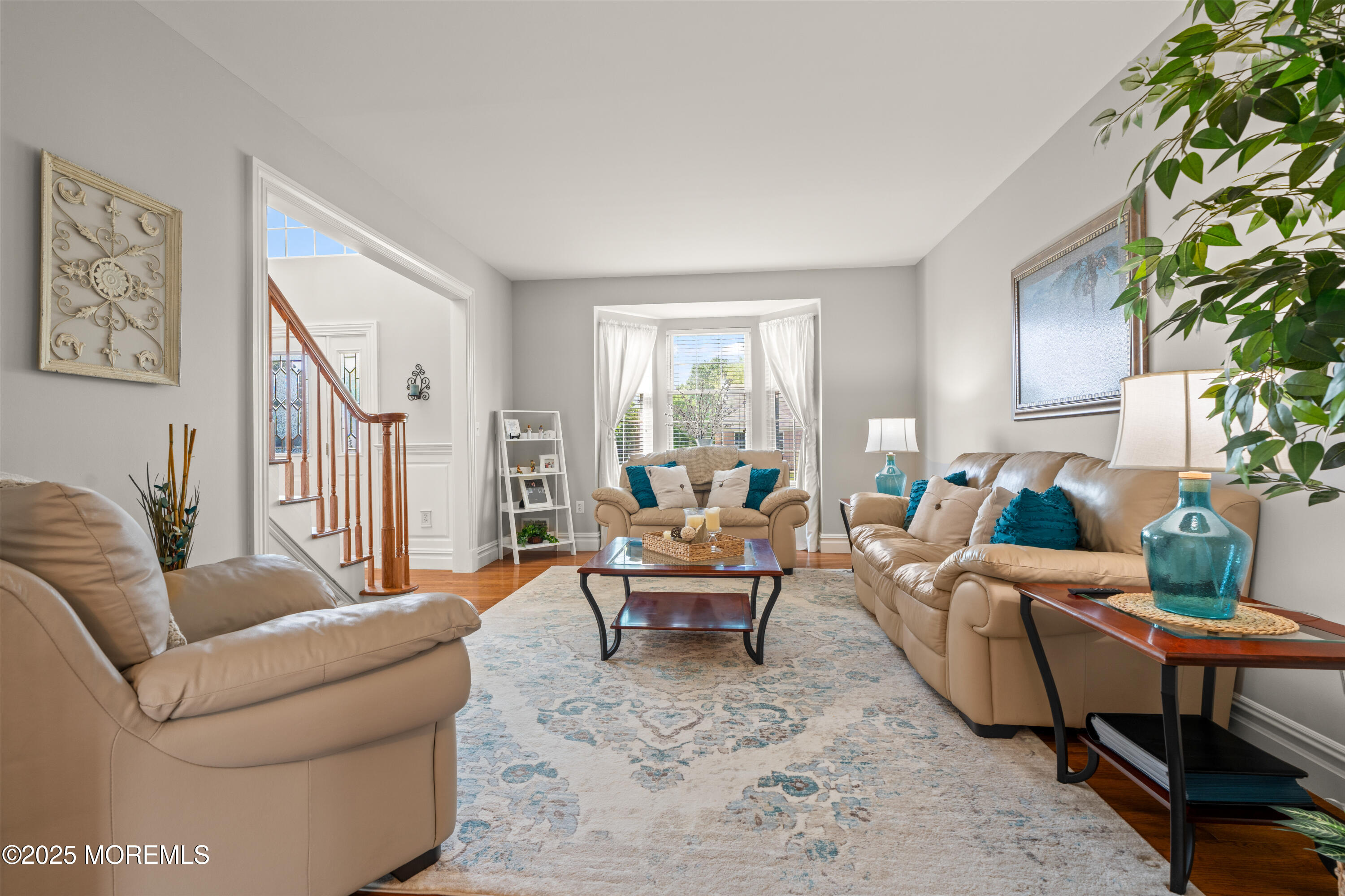 120 Newington Lane