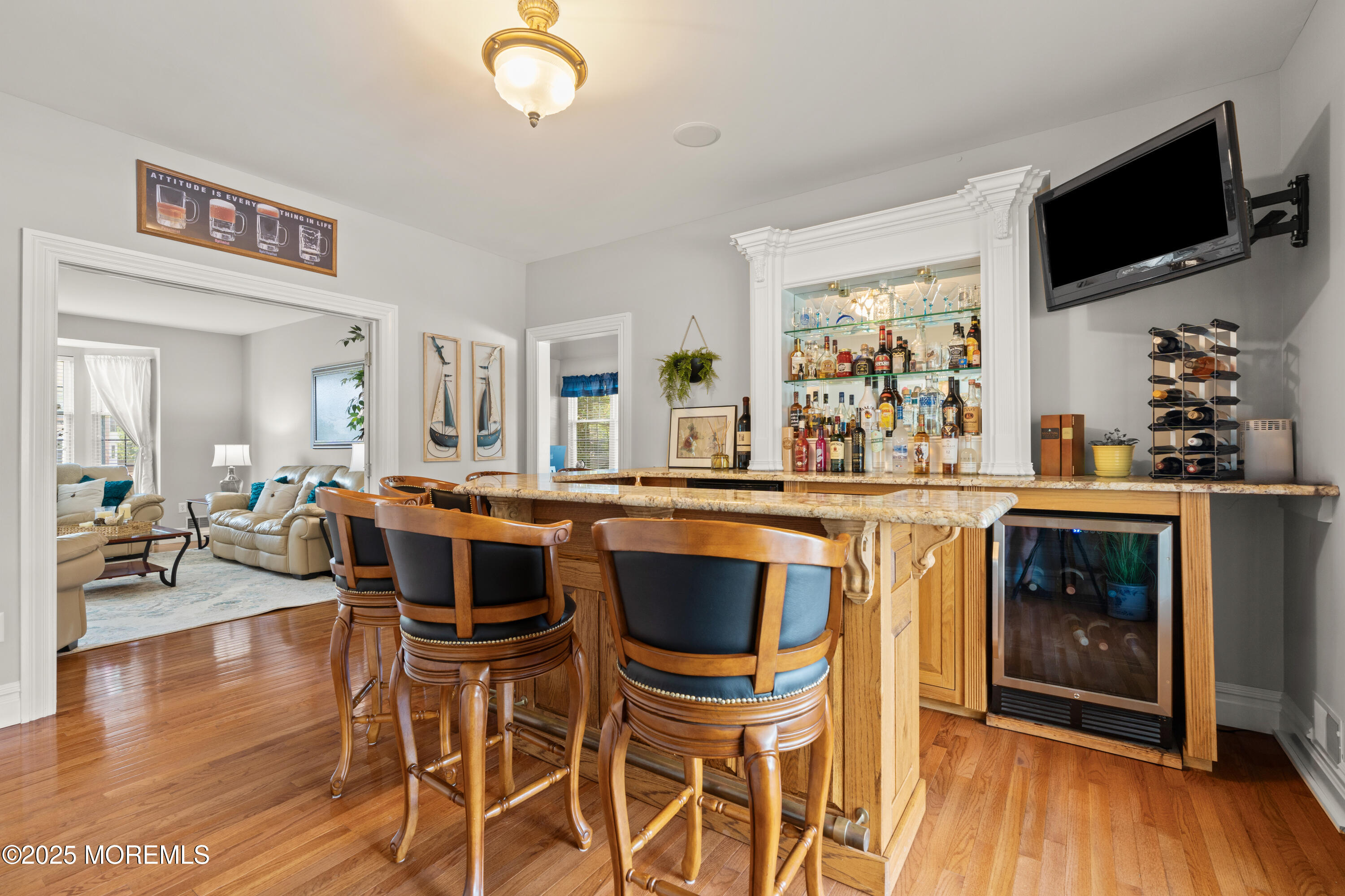 120 Newington Lane