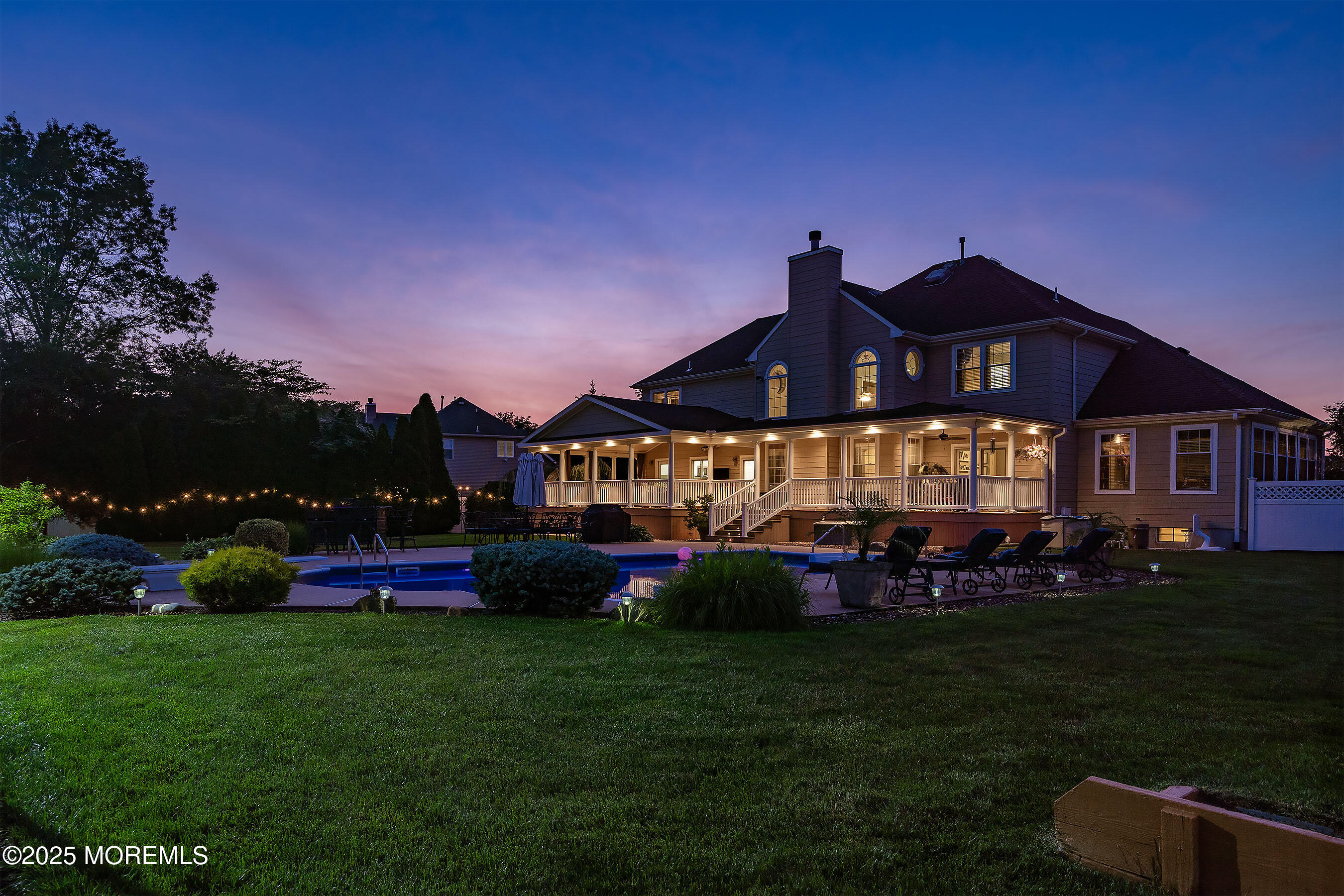 120 Newington Lane