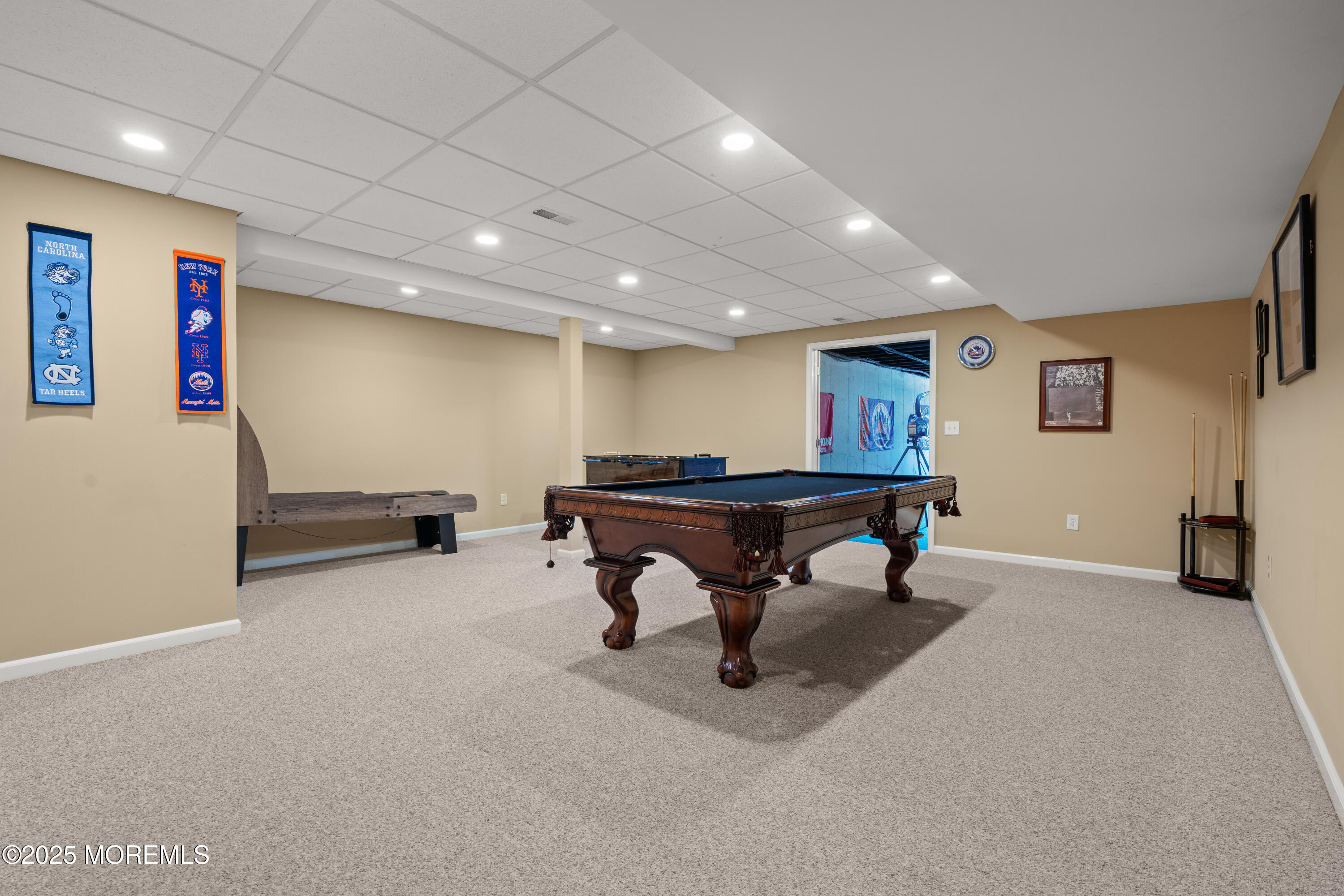 120 Newington Lane