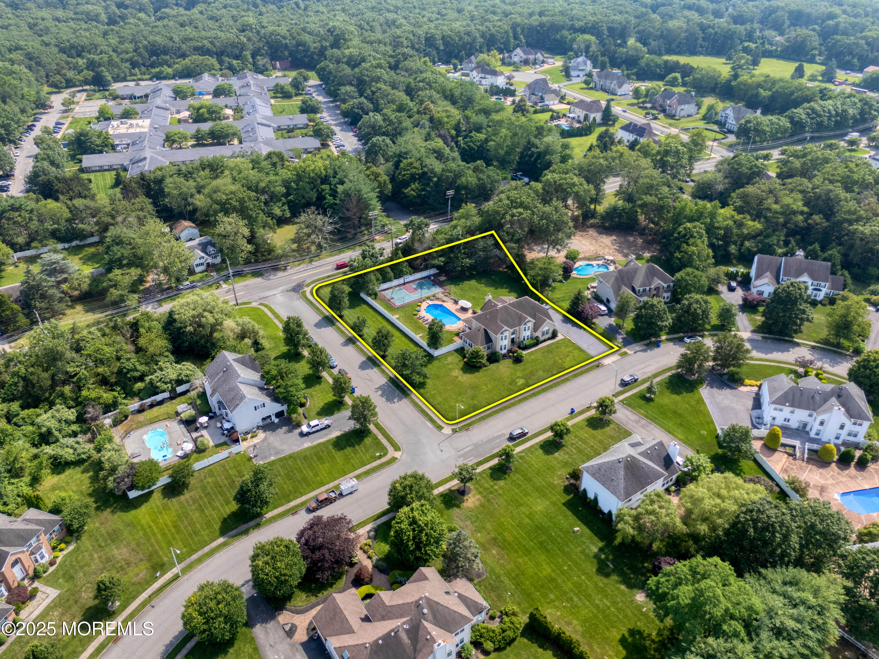 120 Newington Lane
