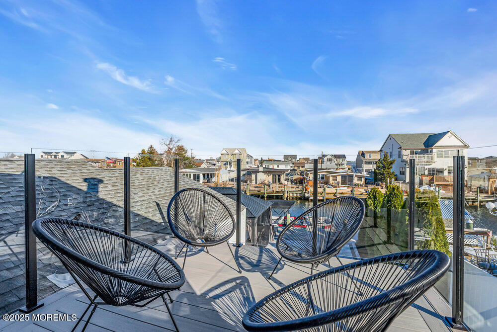 320 Silver Lagoon Drive