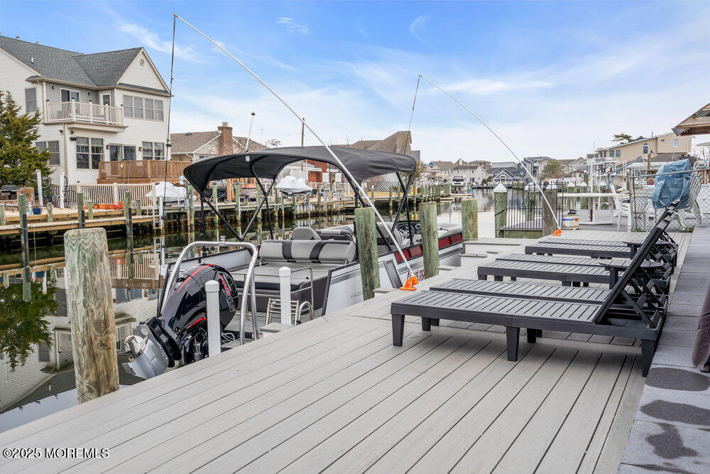 320 Silver Lagoon Drive
