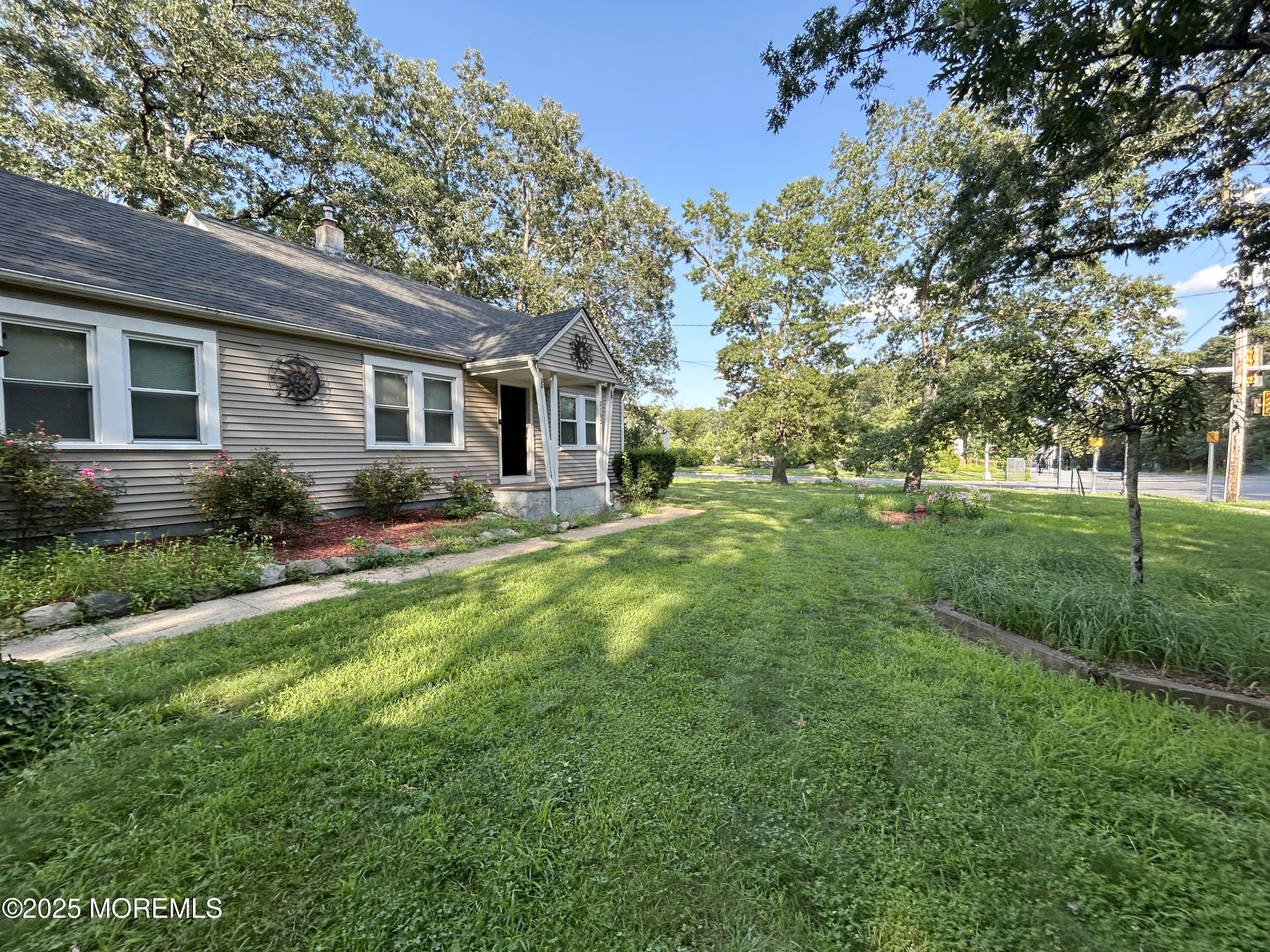 2102 Massachusetts Avenue