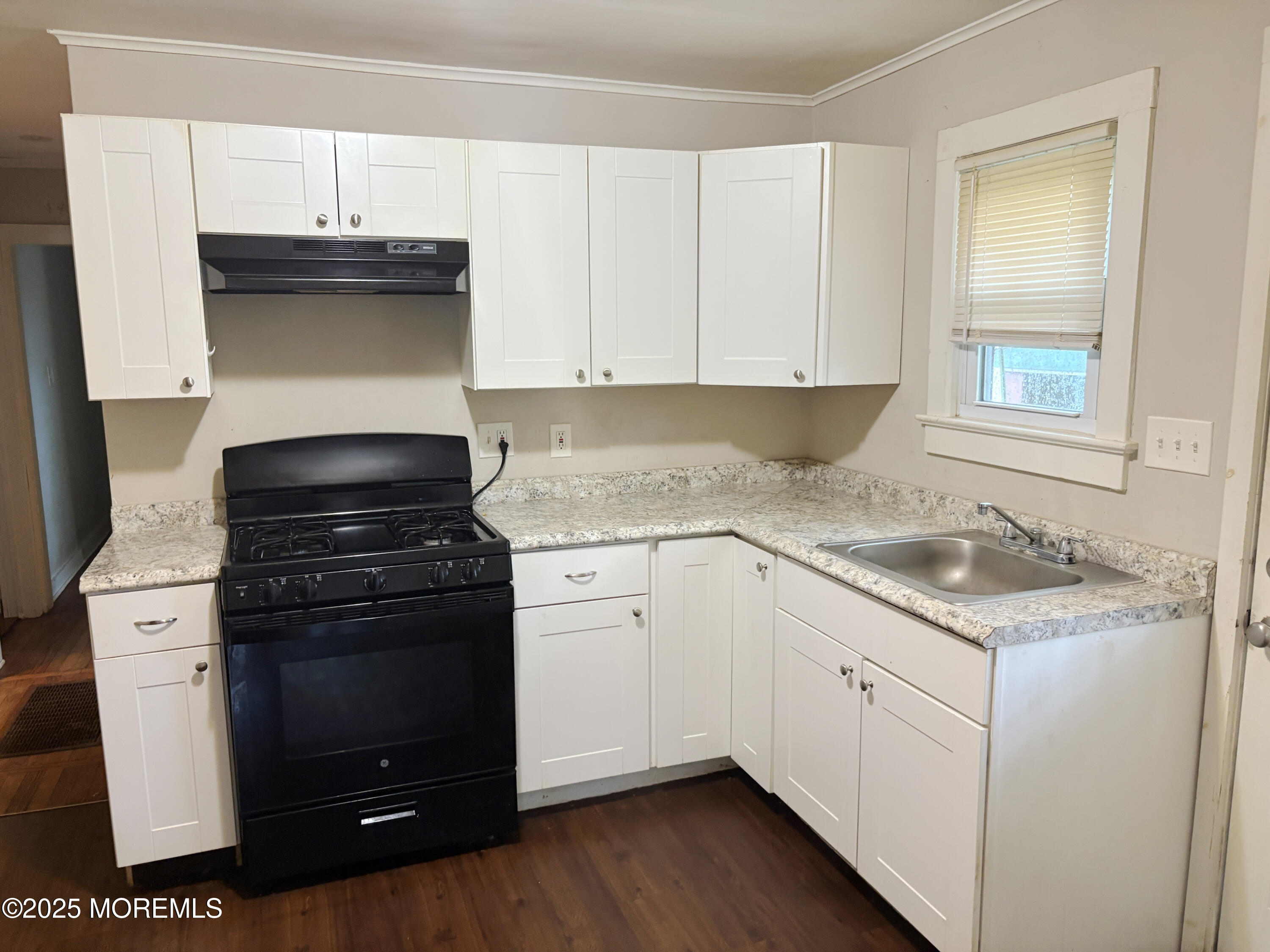 2102 Massachusetts Avenue