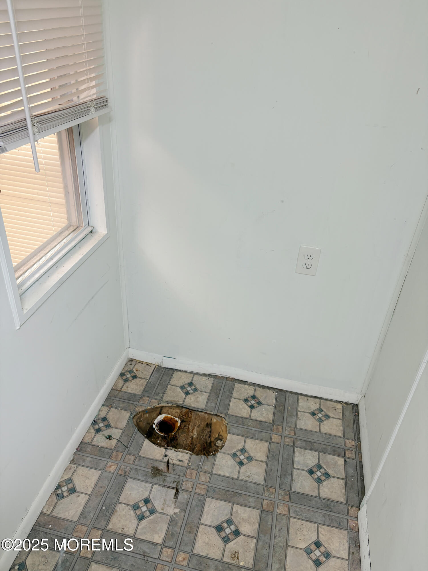 2102 Massachusetts Avenue