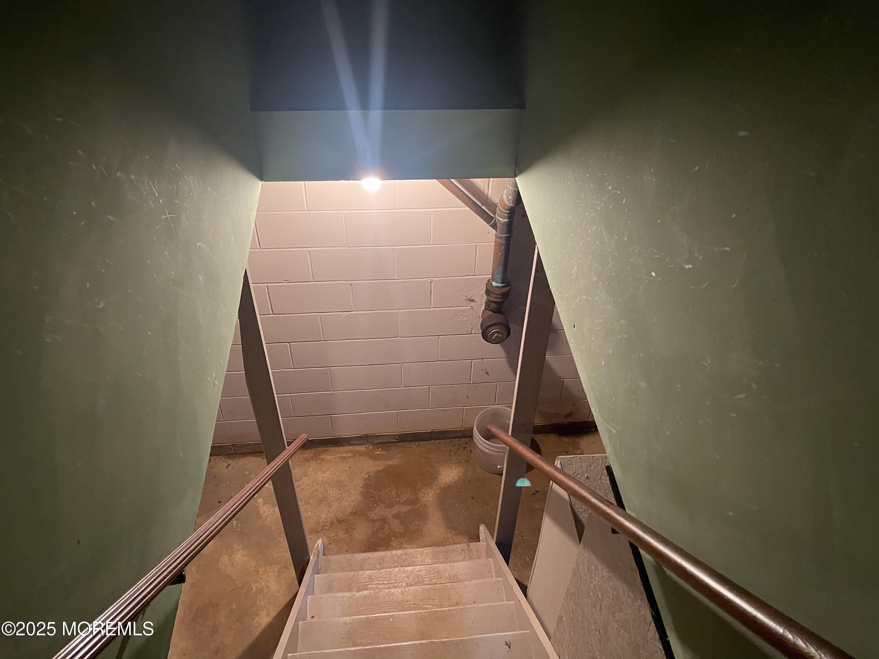 2023 Lanes Mill Road