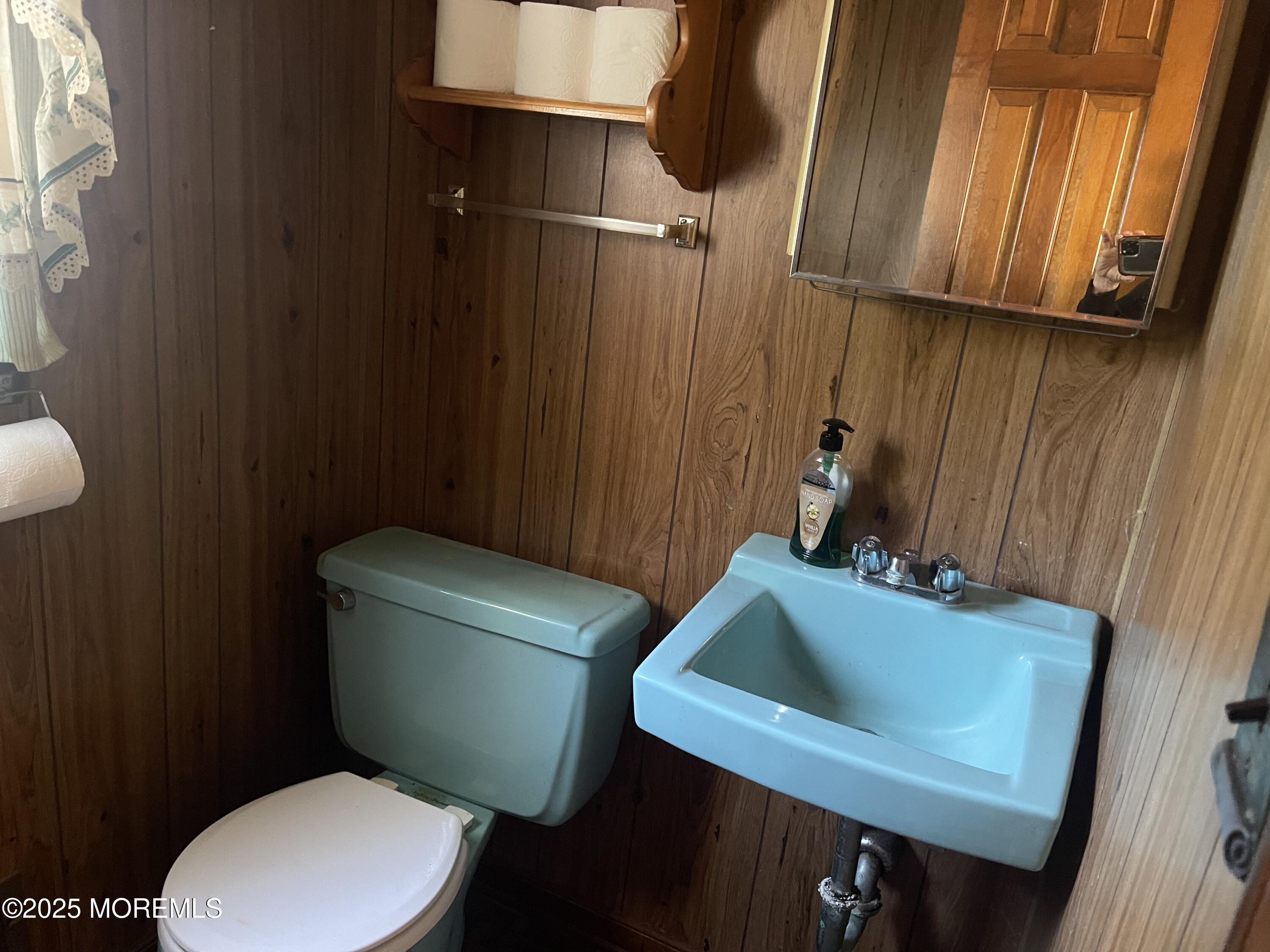 2023 Lanes Mill Road