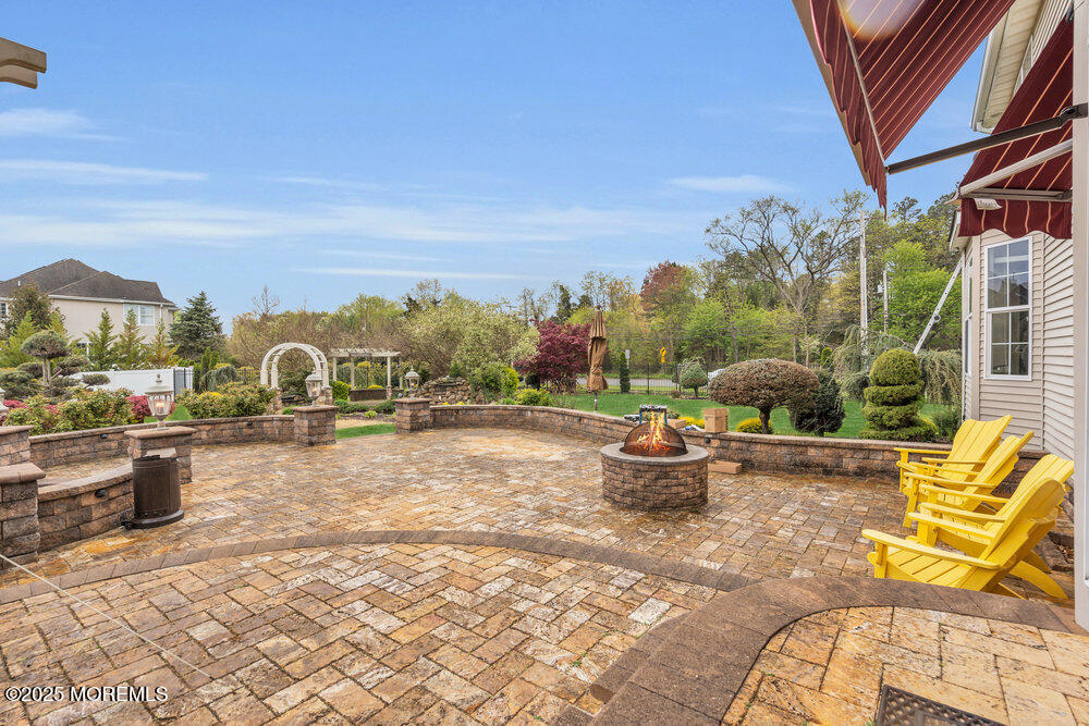 186 Jumping Brook Drive