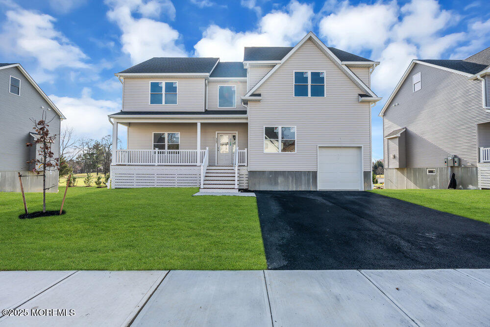 122 Arch Way