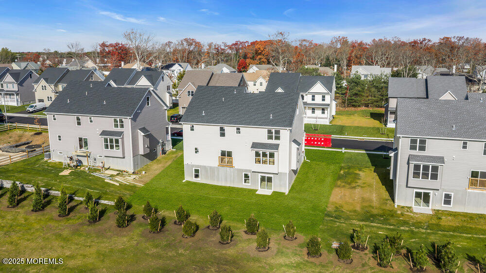 122 Arch Way
