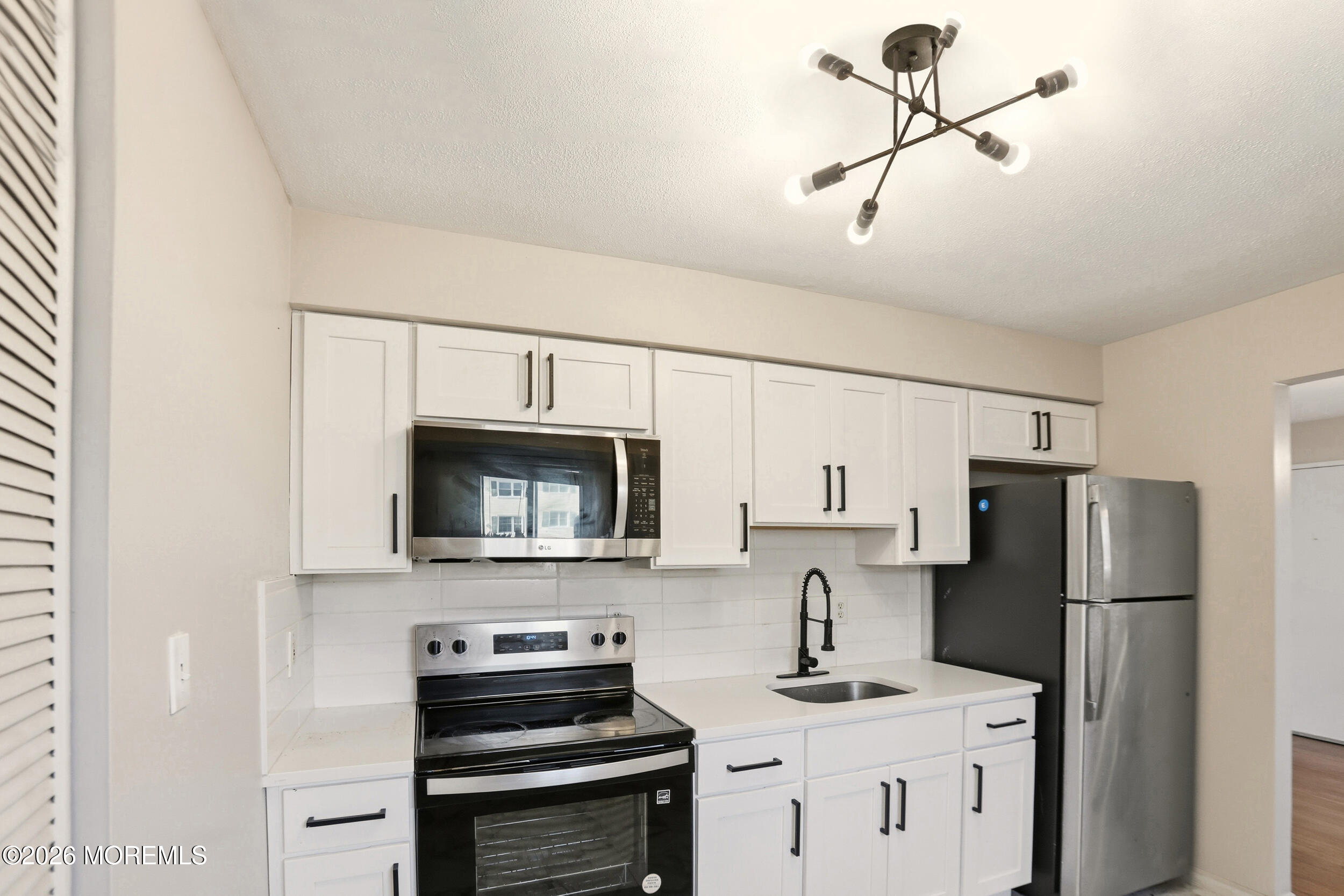 194 Sawmill Road 480