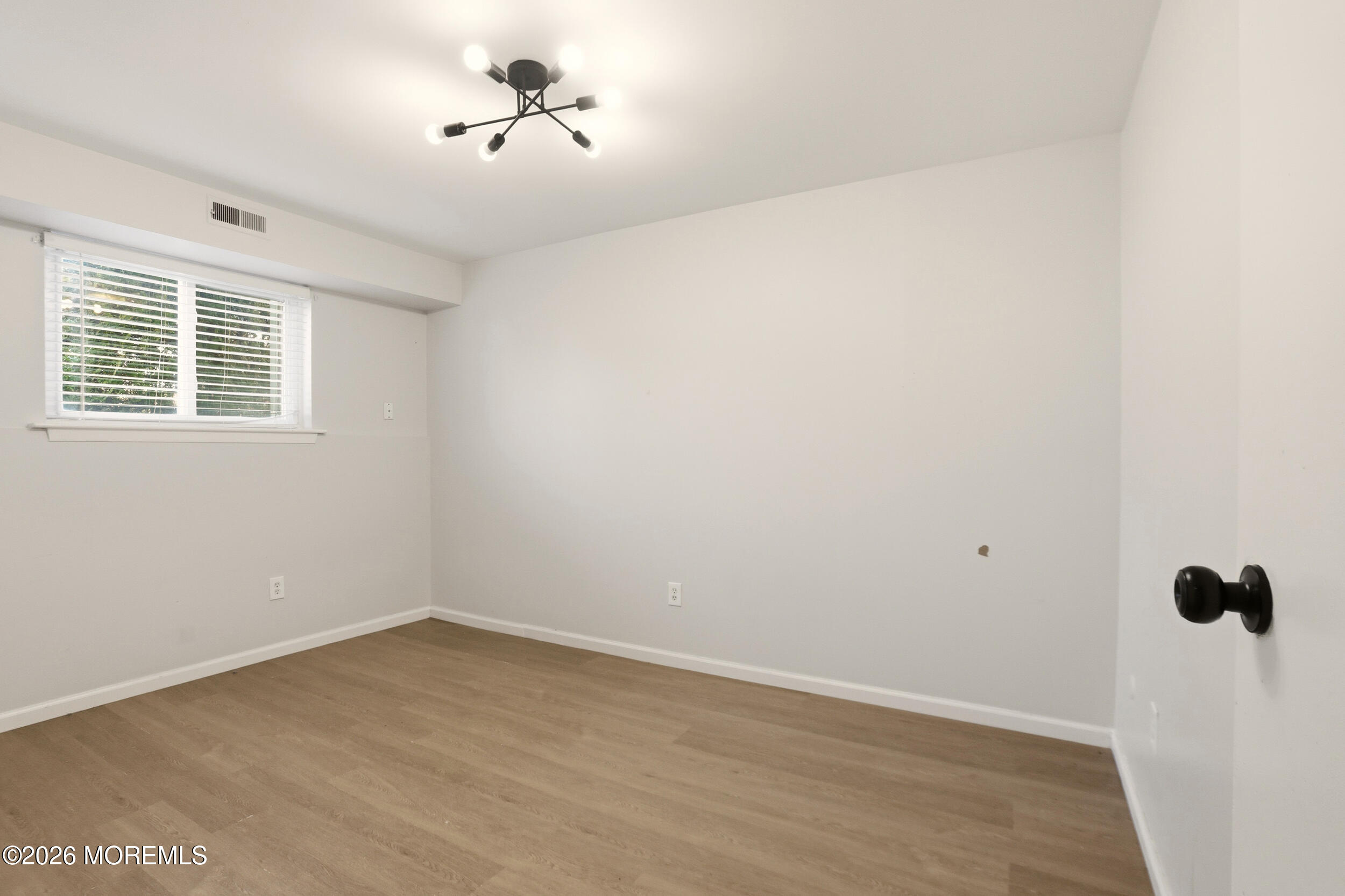 194 Sawmill Road 480