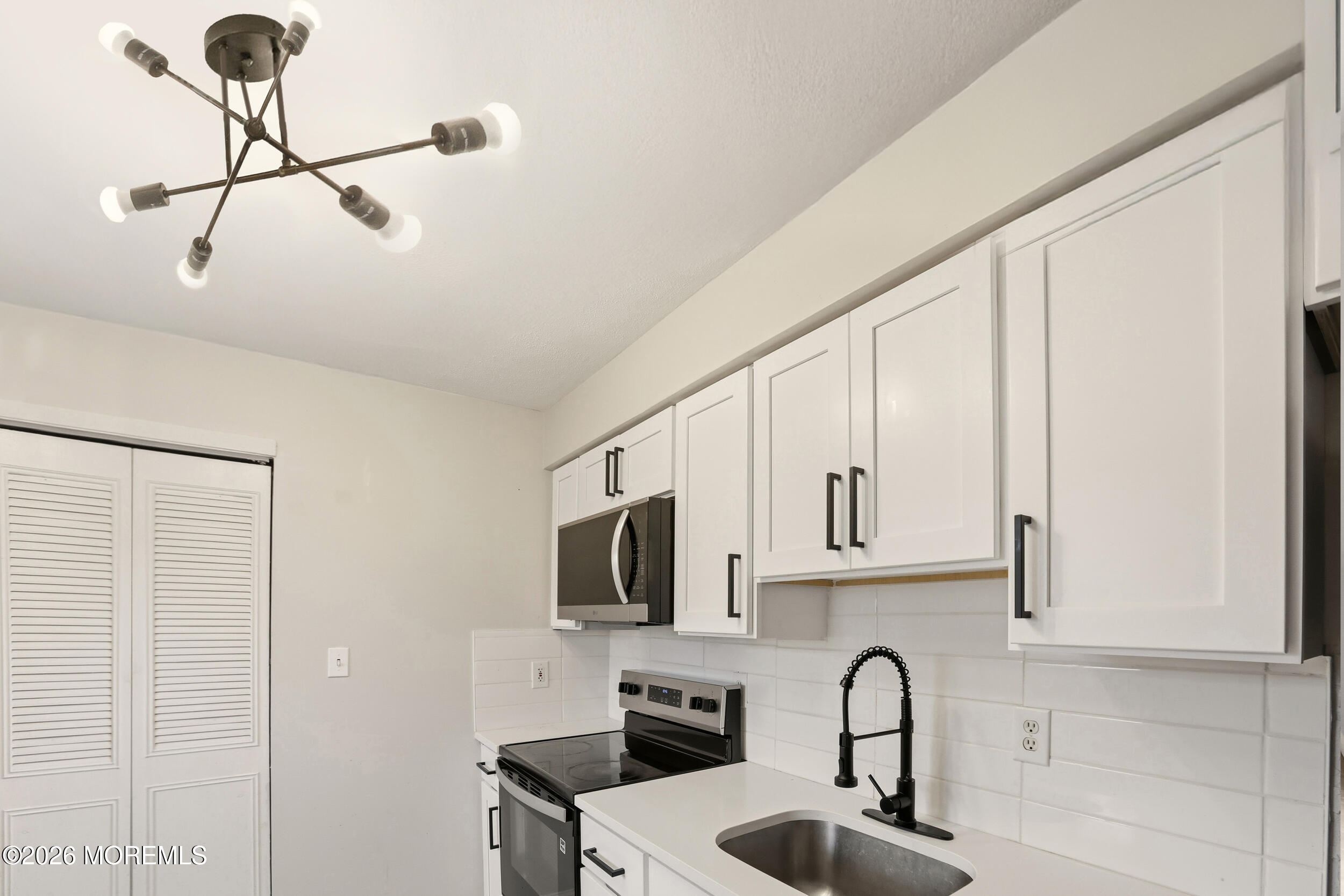 194 Sawmill Road 480