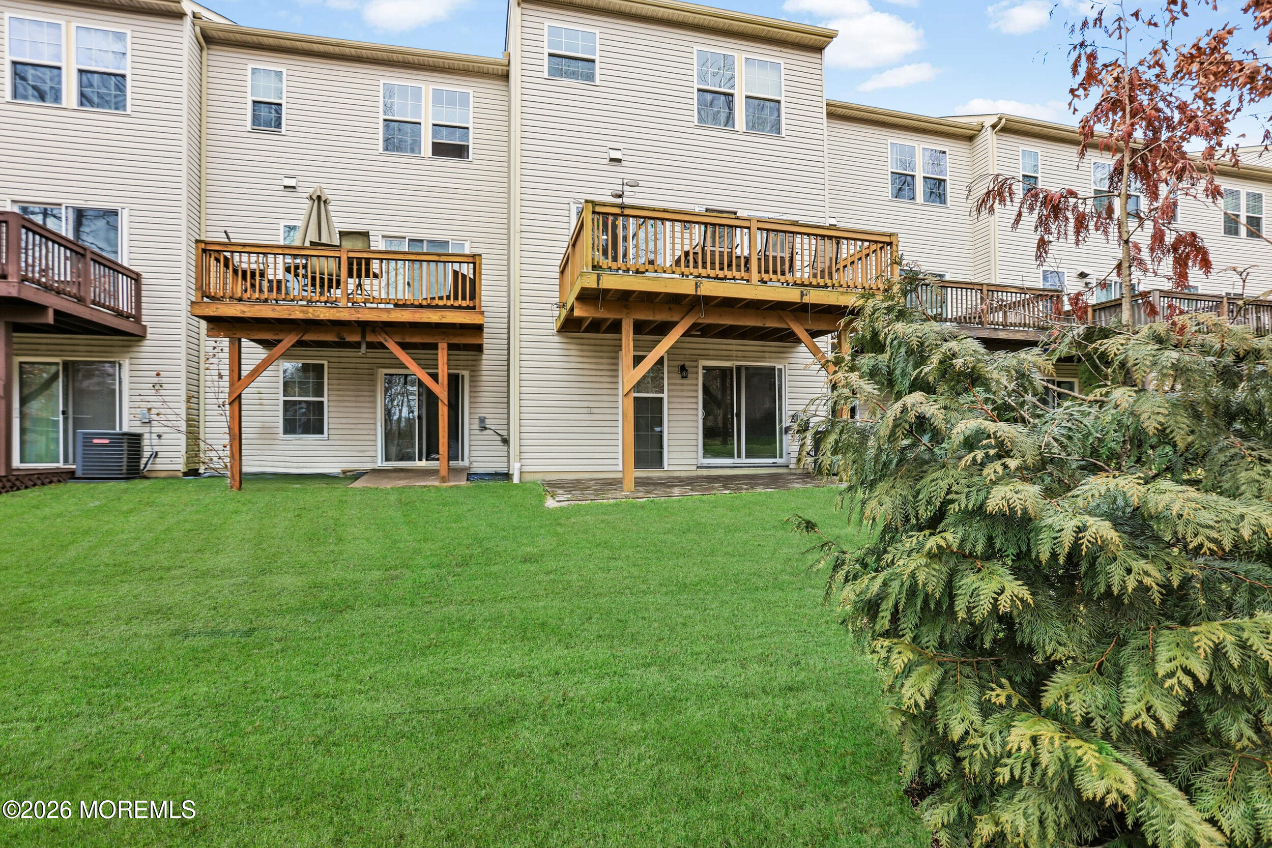 405 Mississippi Street 705