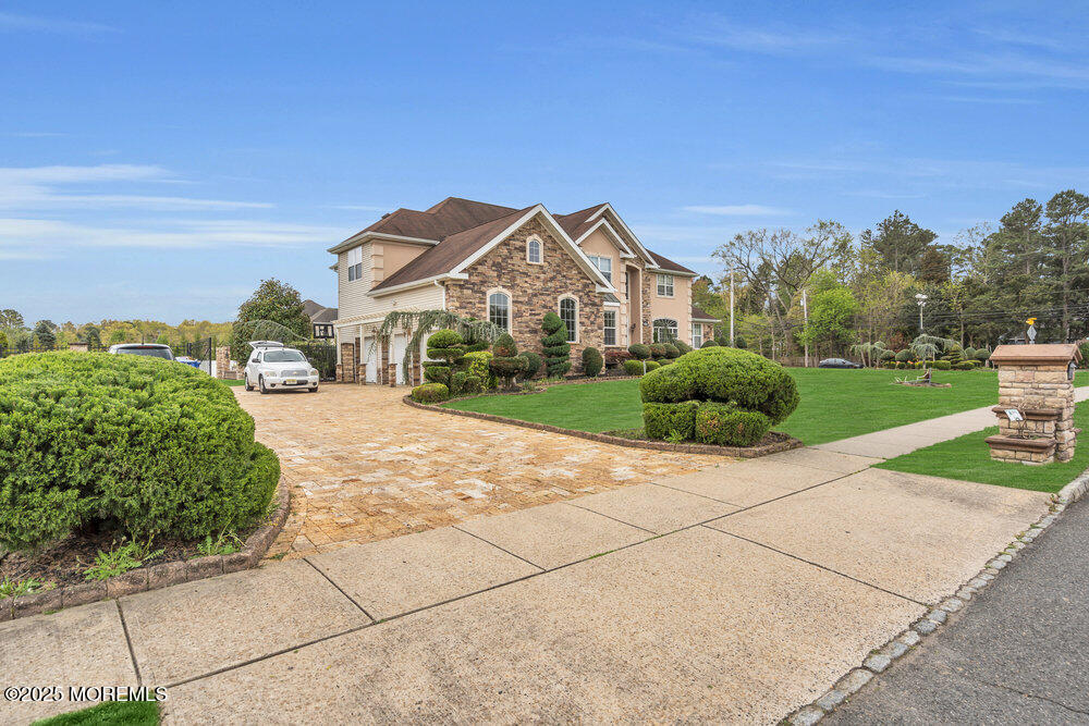 186 Jumping Brook Drive