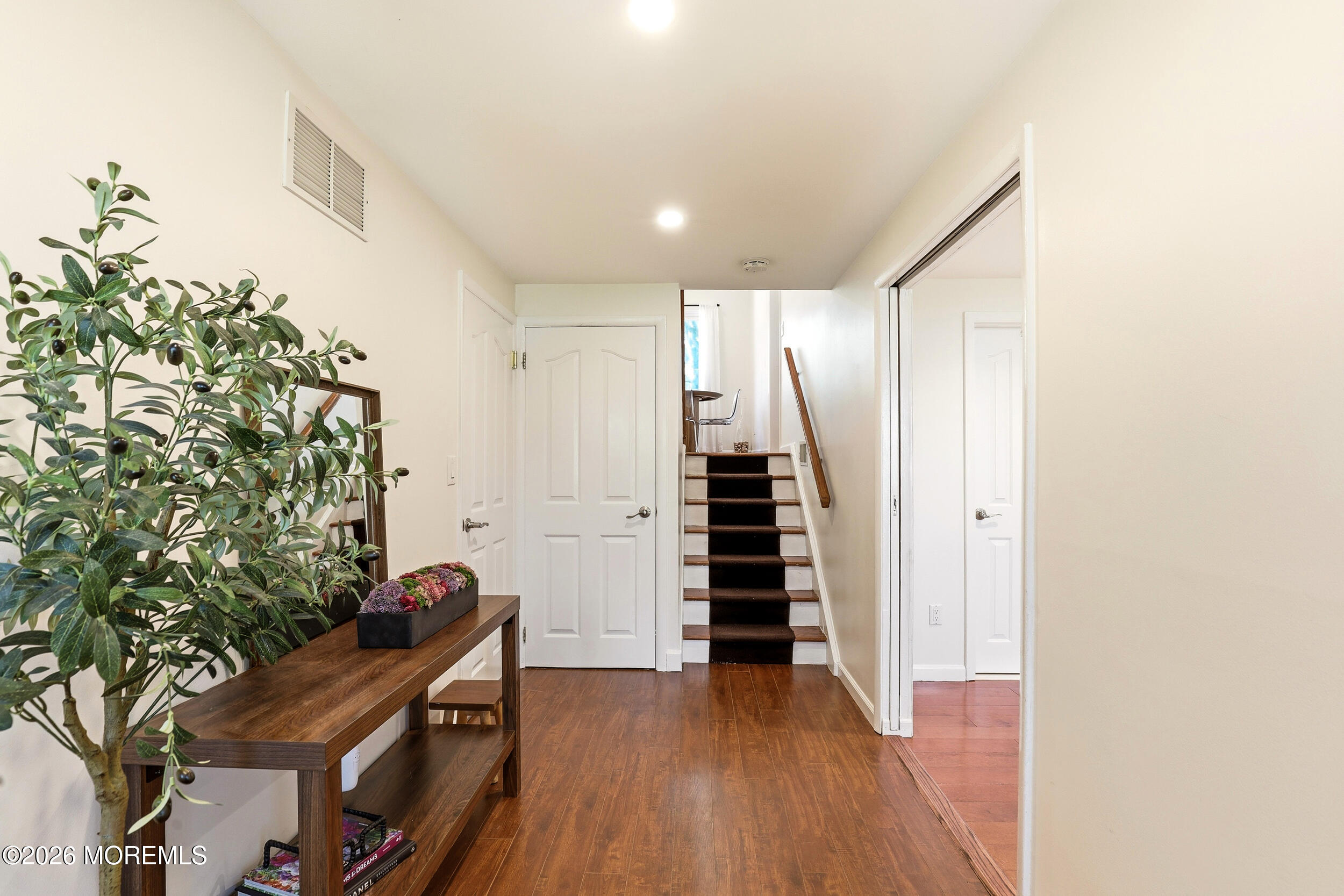 337 Hilltop Road