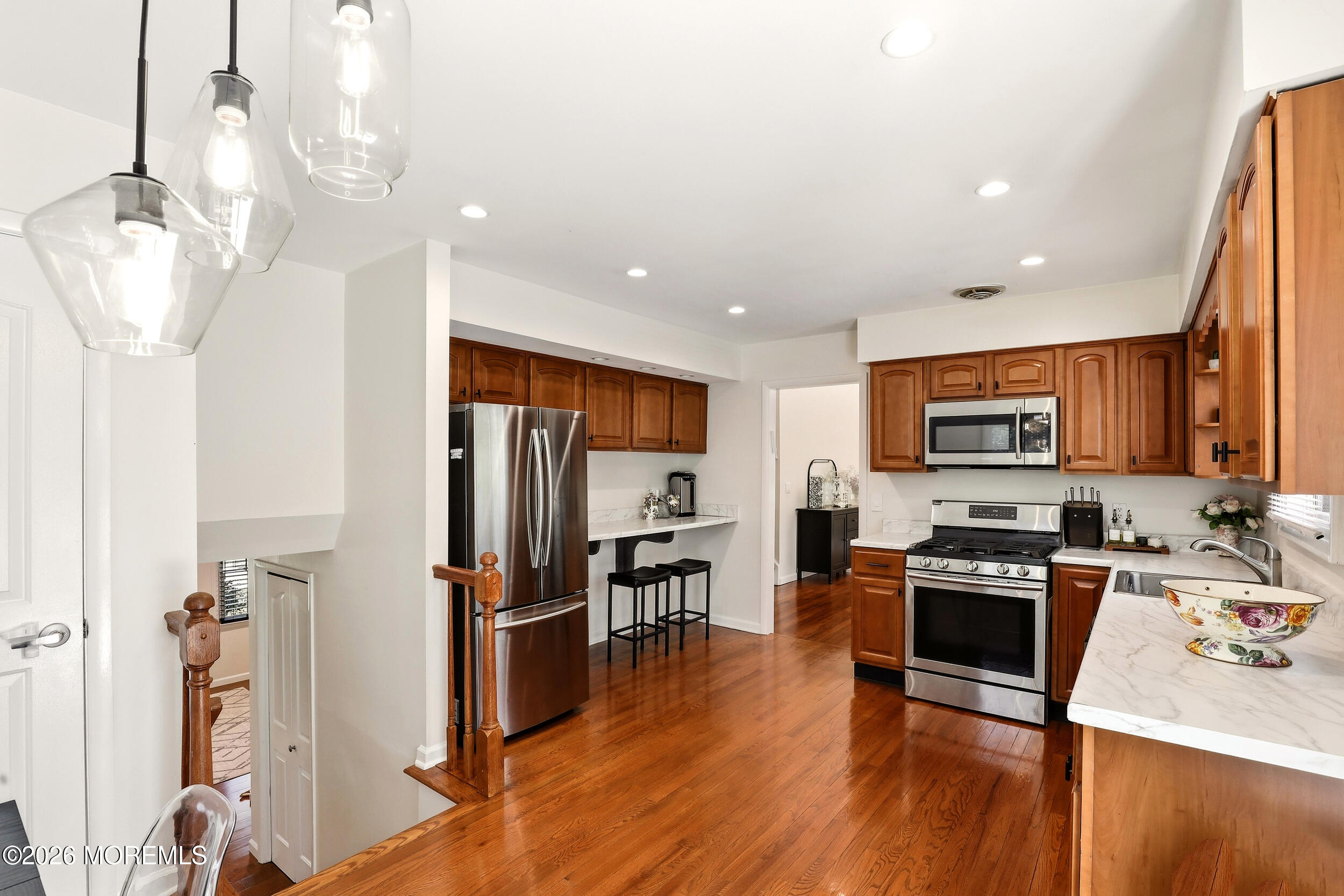 337 Hilltop Road