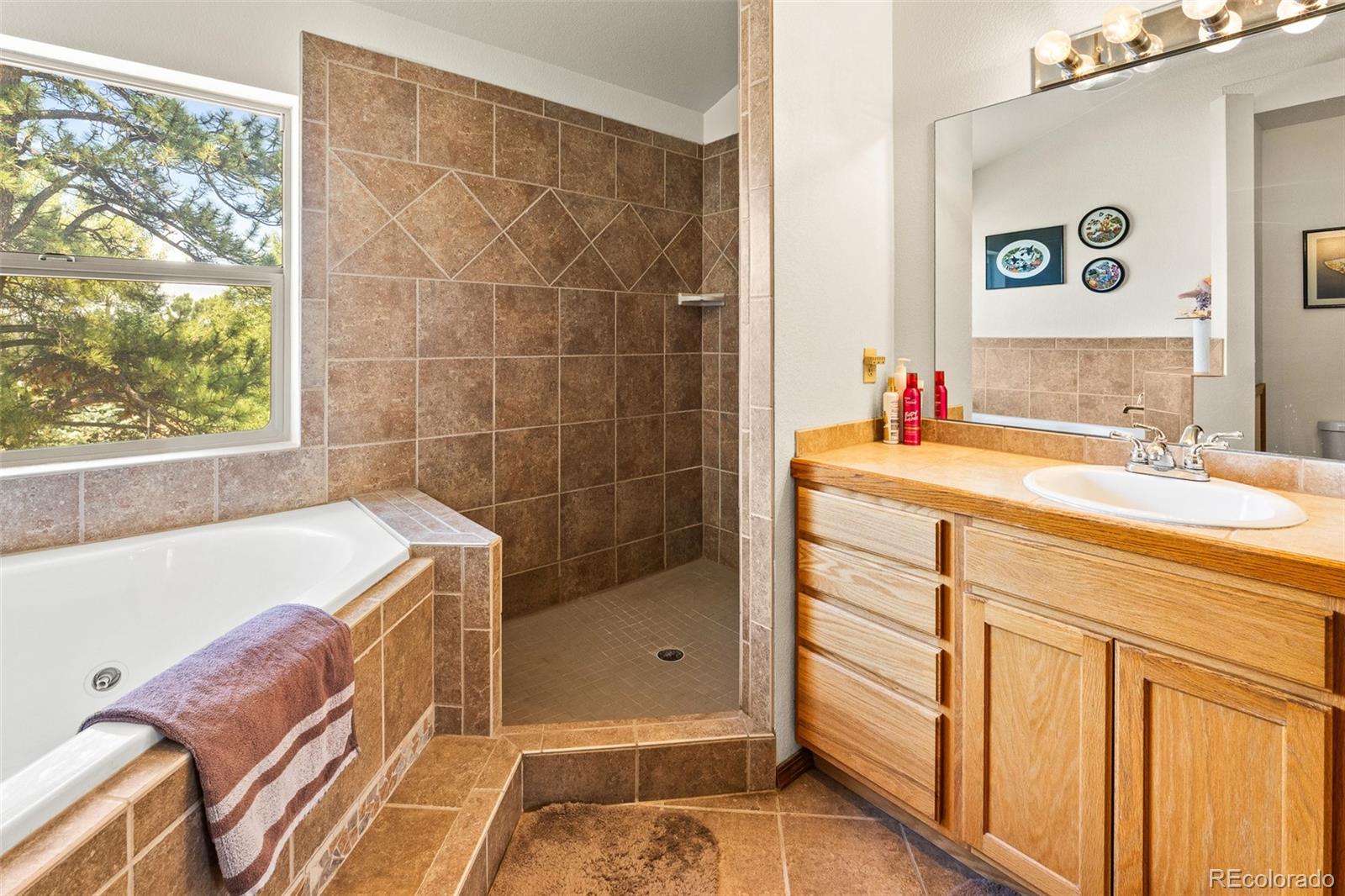 3943 CO Rd 403