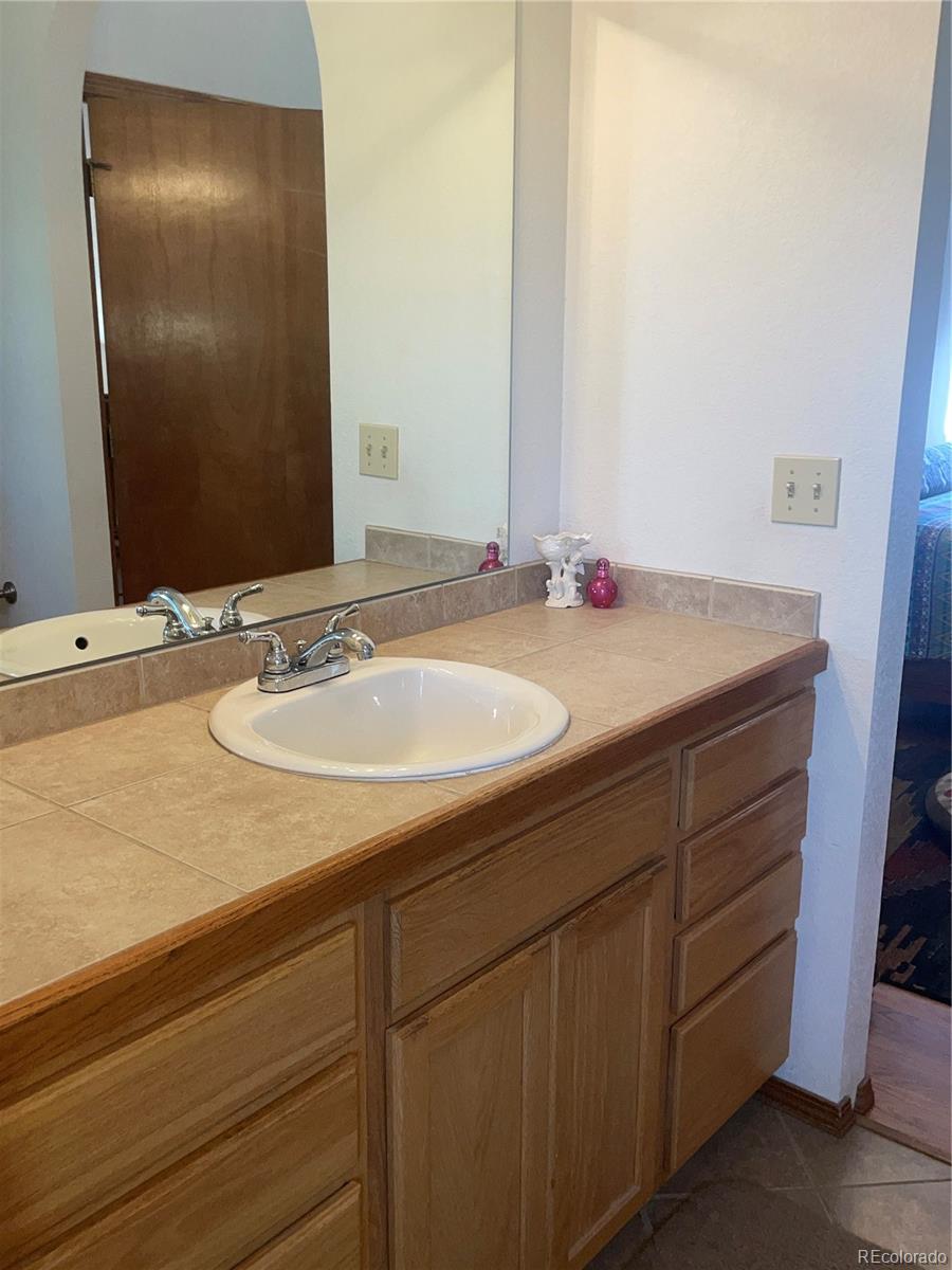 3943 CO Rd 403