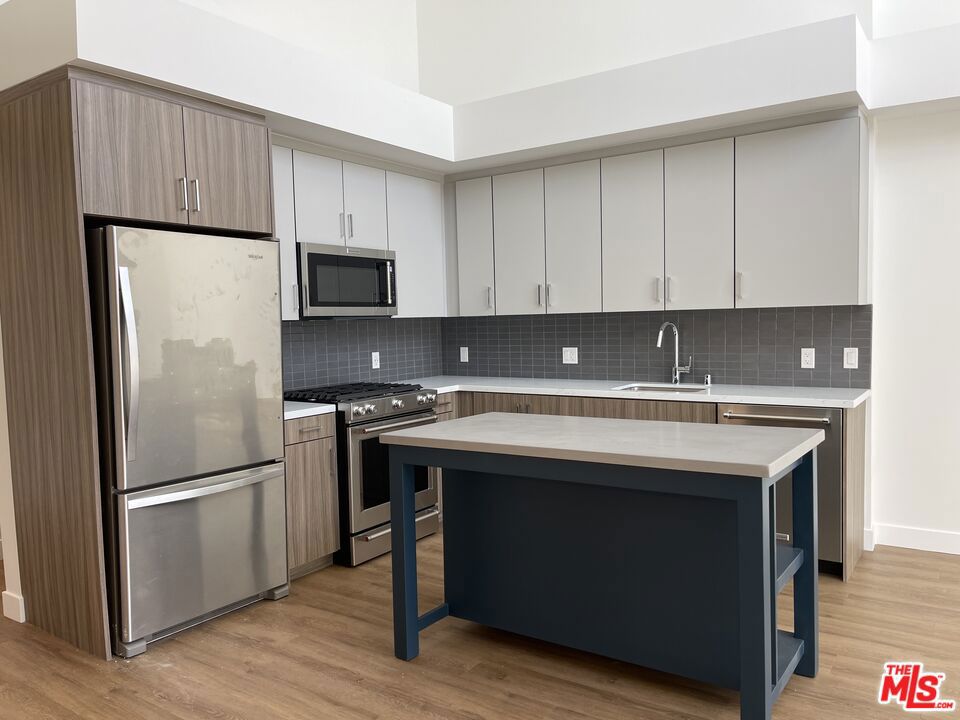 8809 Washington Boulevard Unit: 626
