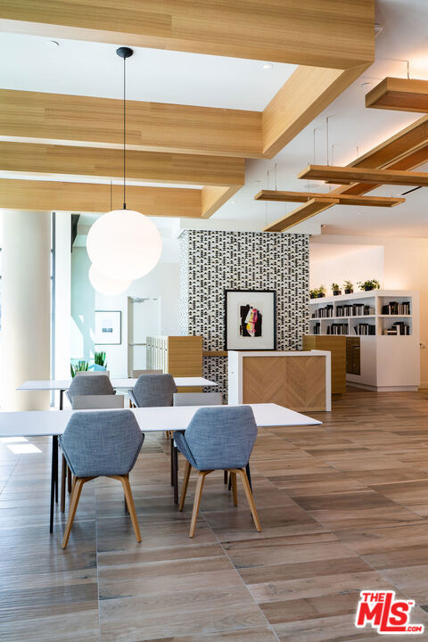 8809 Washington Boulevard Unit: 626
