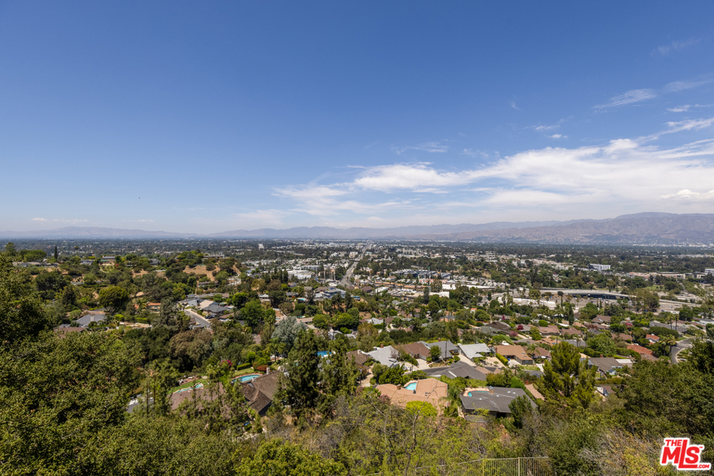 3523 Wrightwood Court