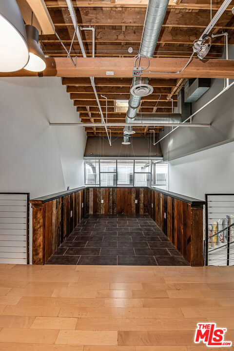 130 S Hewitt Street Unit: 21